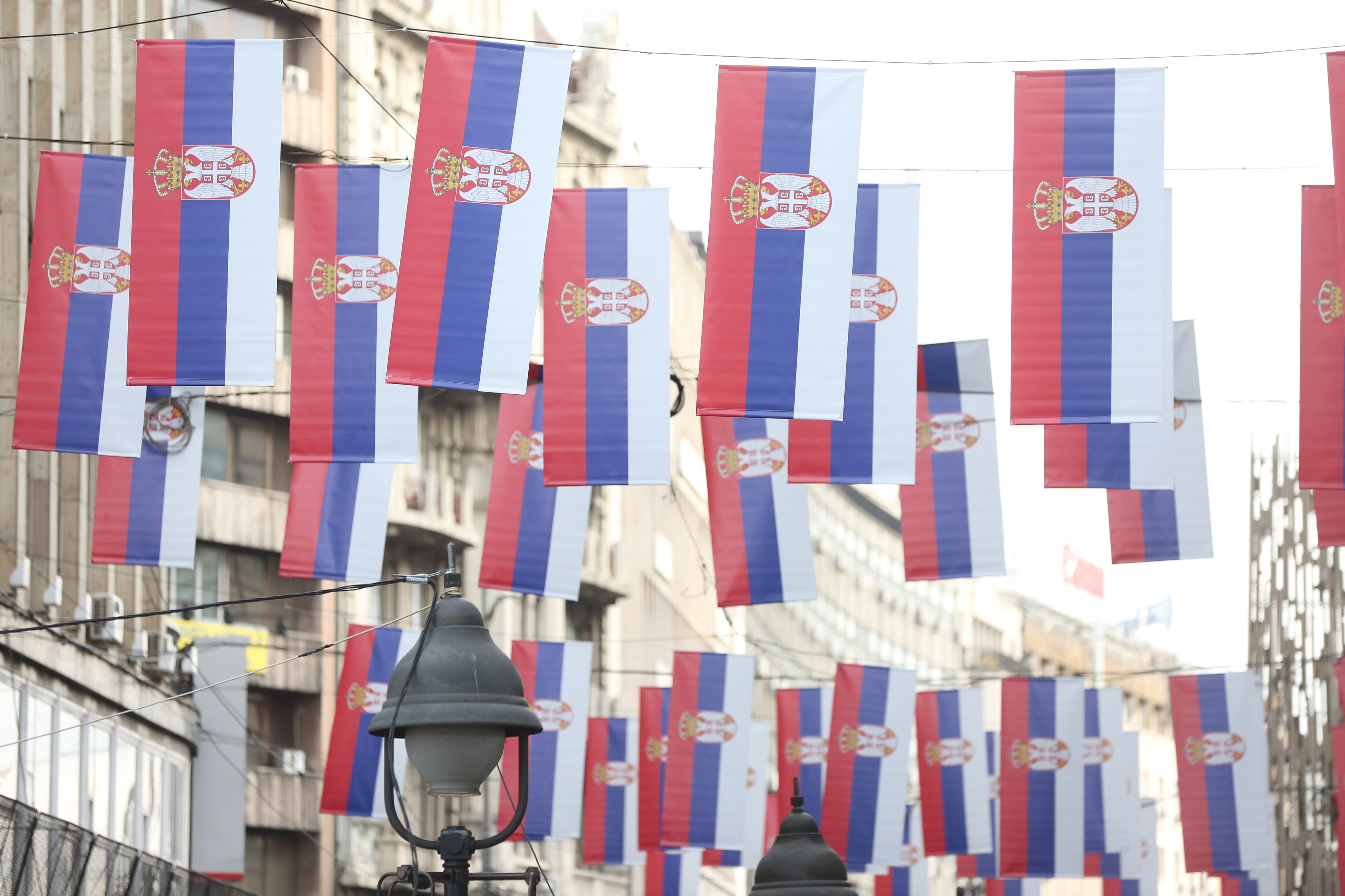 On the occasion of Statehood Day, Serbian flags were placed along Knez Mihailova Street.Povodom Dana drzavnosti duz Knez Mihailove ulice su postavljene srpske zastave.