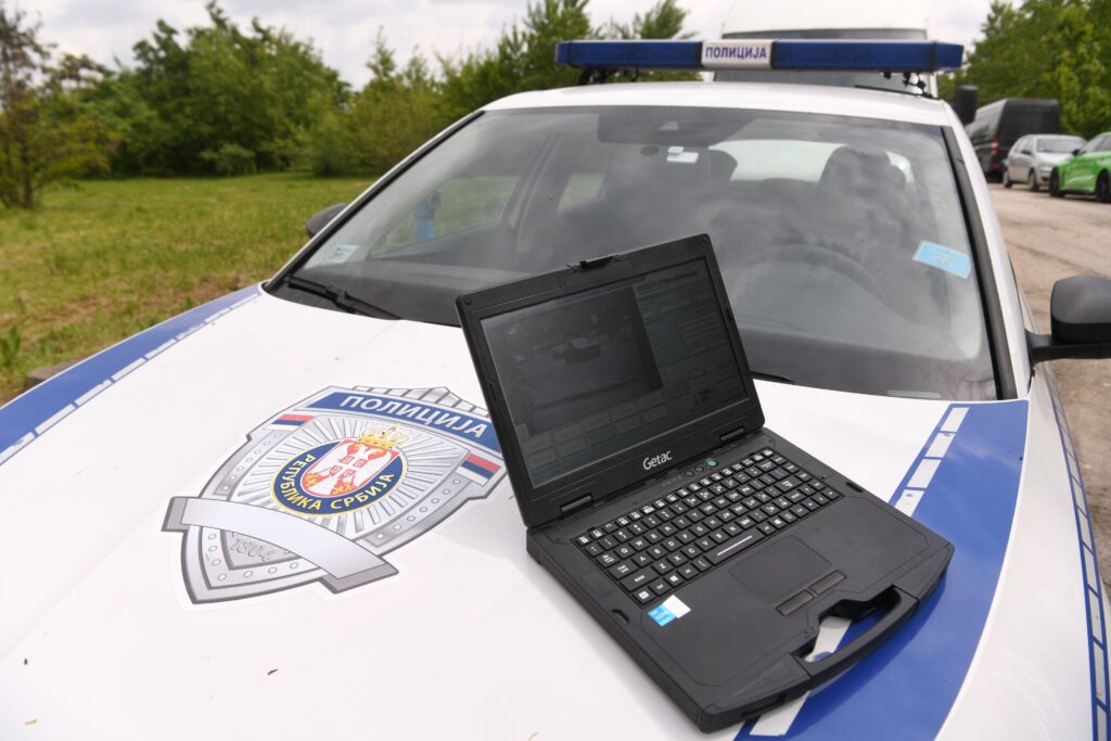 Beograd 26.04.2023. Policijski radar, merenje brzine, Dual radar, saobraćajna policija Foto: Filip Krainčanić/Nova.rs