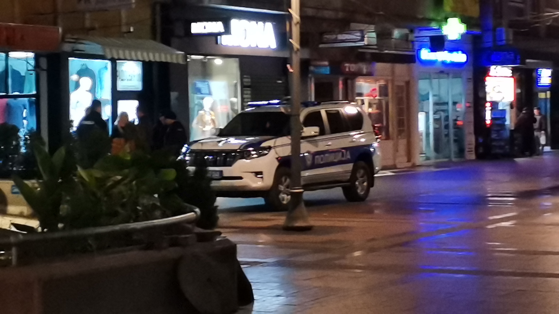 Nis  pucnjava u centru grada policija