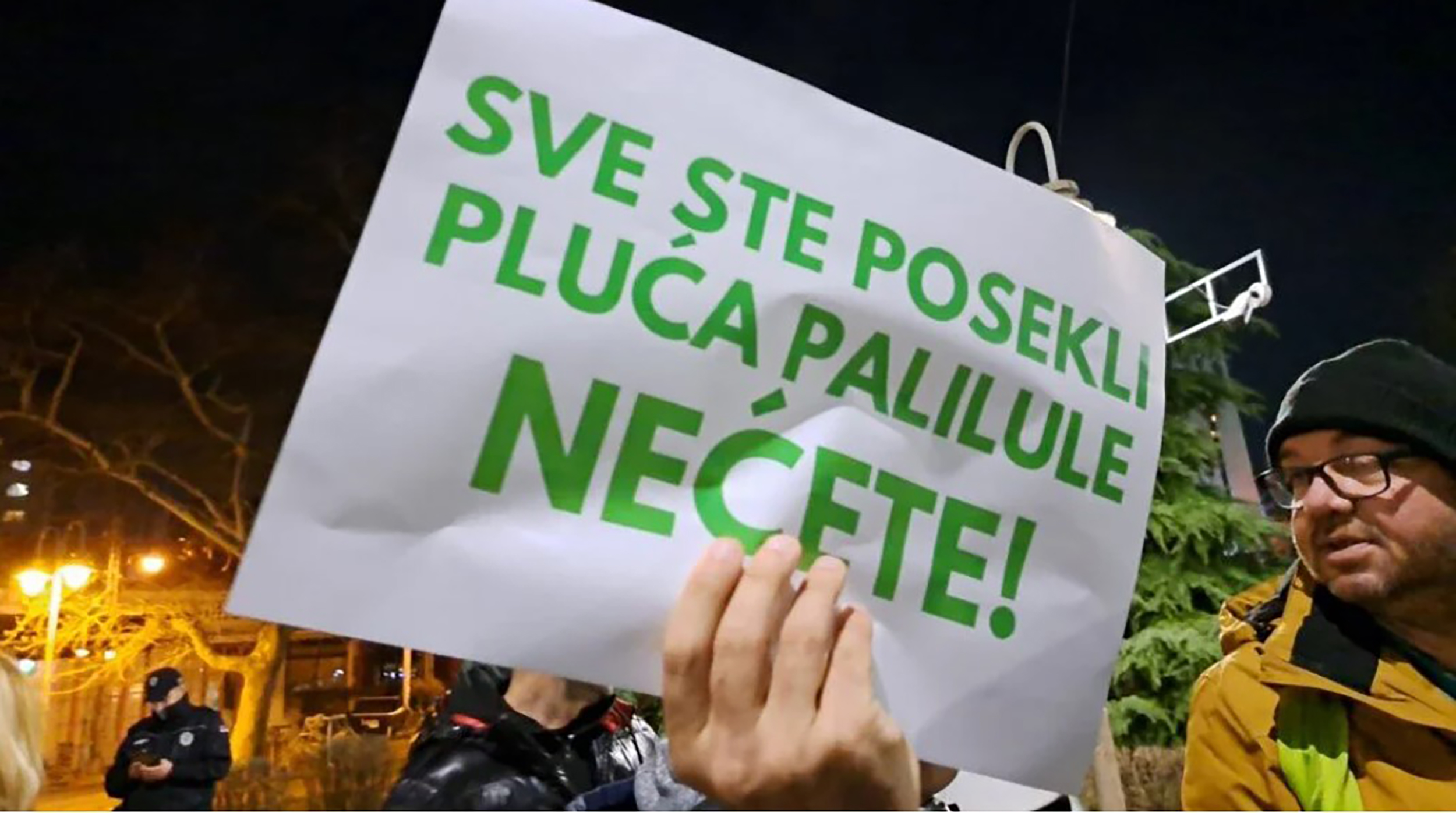 Protest građana Niša protiv plana o uništenju zelene površine zbog stambenog kompleksa