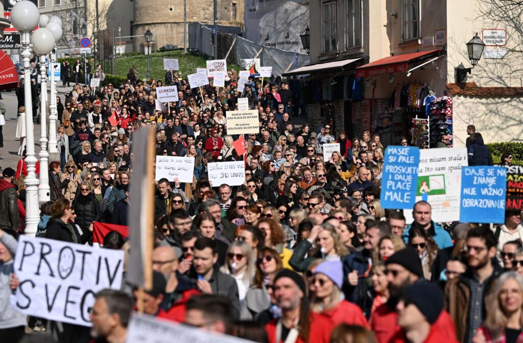 02.03.2024., Zagreb - Skolski sindikat Preporod odrzao je prosvjed pod nazivom Mijenjajte koeficijente.  Photo: Marko Lukunic/PIXSELL