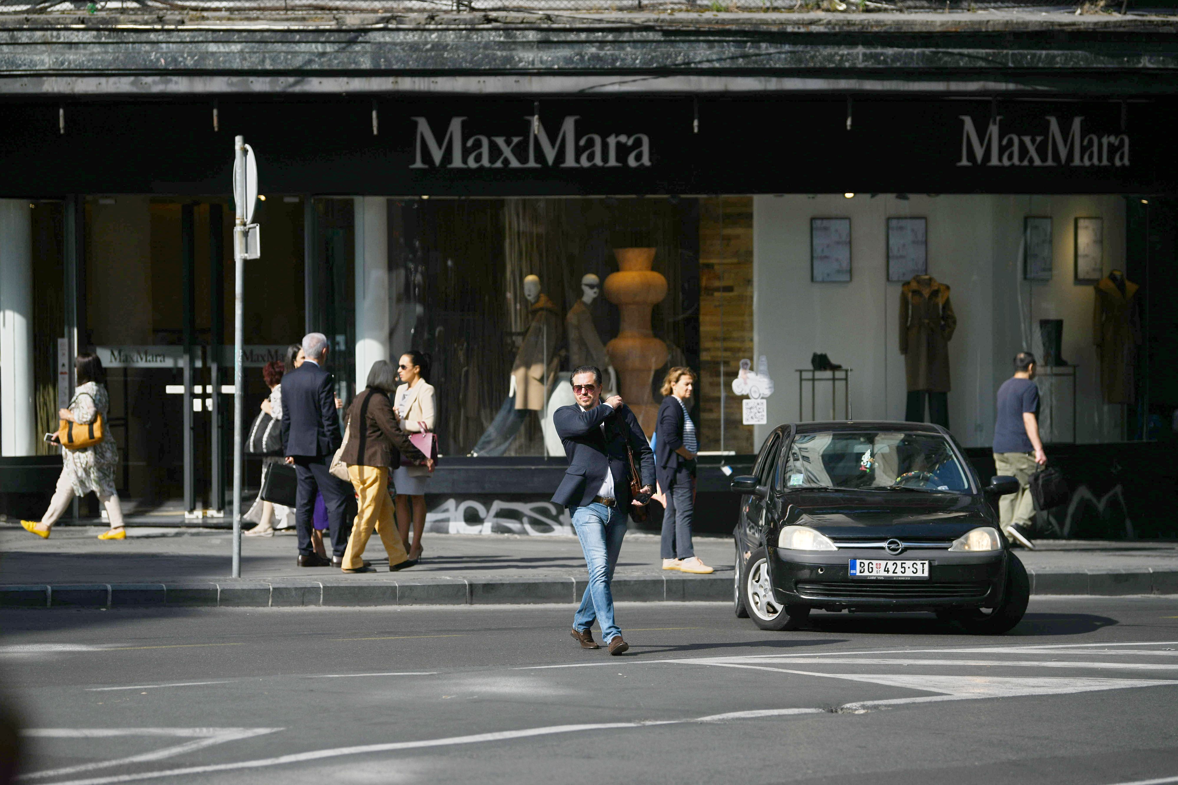Beograd 13.10.2023. Lepo vreme, miholjsko leto, sunčan dan, vremenska prognoza, toplo vreme u oktobru, fičeri, fičer, ilustracija Foto: Filip Krainčanić/Nova.rs