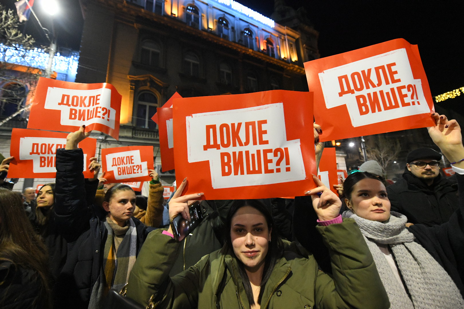 Beograd 19. decembar 2023. Protest opozicije Srbija protiv nasilja ispred zgrade Republičke izborne komisije RIK-a zbog kradje izbora Foto:Amir Hamzagić/Nova.rs