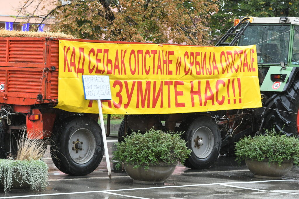 Novi Sad 29.09.2024. Protest poljoprivrednika u Novom Sadu, poljoprivrednici, protest, štrajk Foto: Nenad Mihajlović/Nova.rs