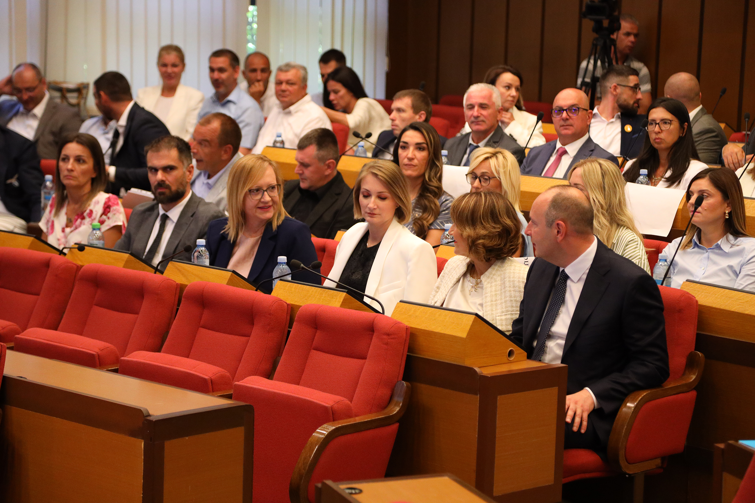 Novi Sad, 7. avgusta 2024 - Konstitutivna sednica Skupštine grada Novog Sada. FOTO TANJUG/ DUŠAN OBREOV/bs