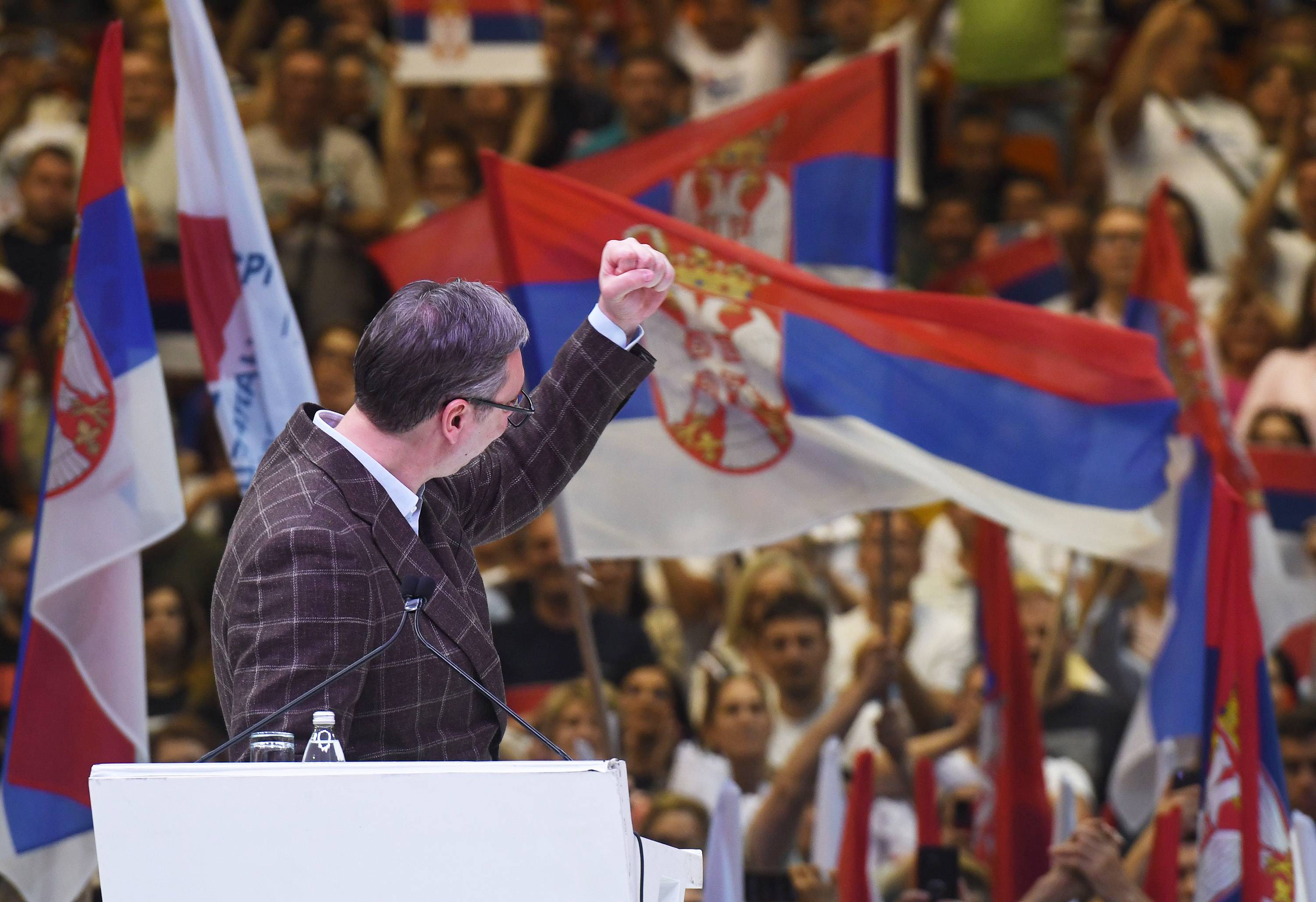 Novi Sad, 19.05.2024. - Miting izborne liste "Aleksandar Vucic - Novi Sad sutra" odrzan je danas u hali JP "Sportski i poslovni centar Vojvodina" (SPENS) u Novom Sadu. Na fotografiji Aleksandar Vucic. (BETAPHOTO/DRAGAN GOJIC)