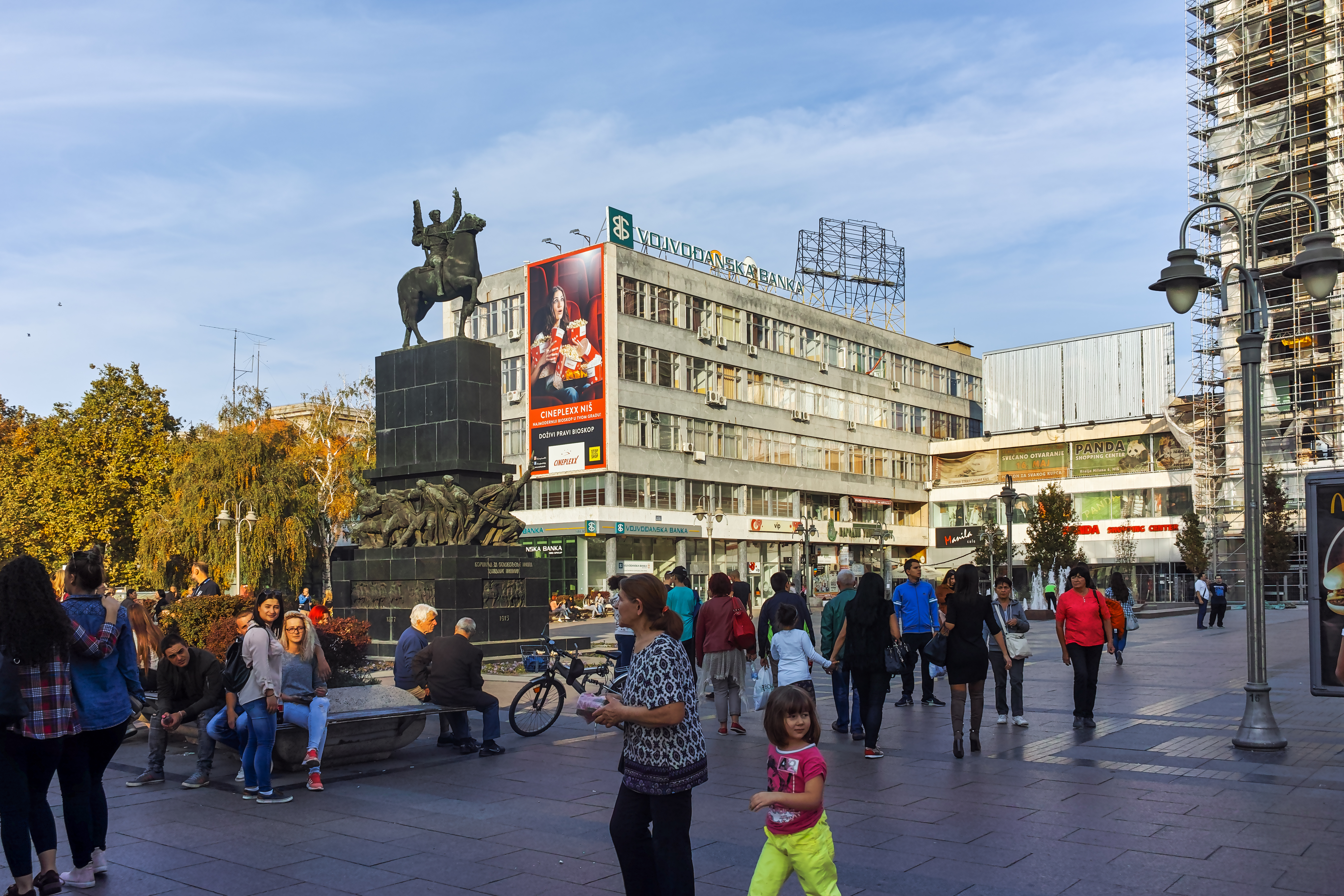 Niš, trg Foto: Shutterstock/hdesislava
