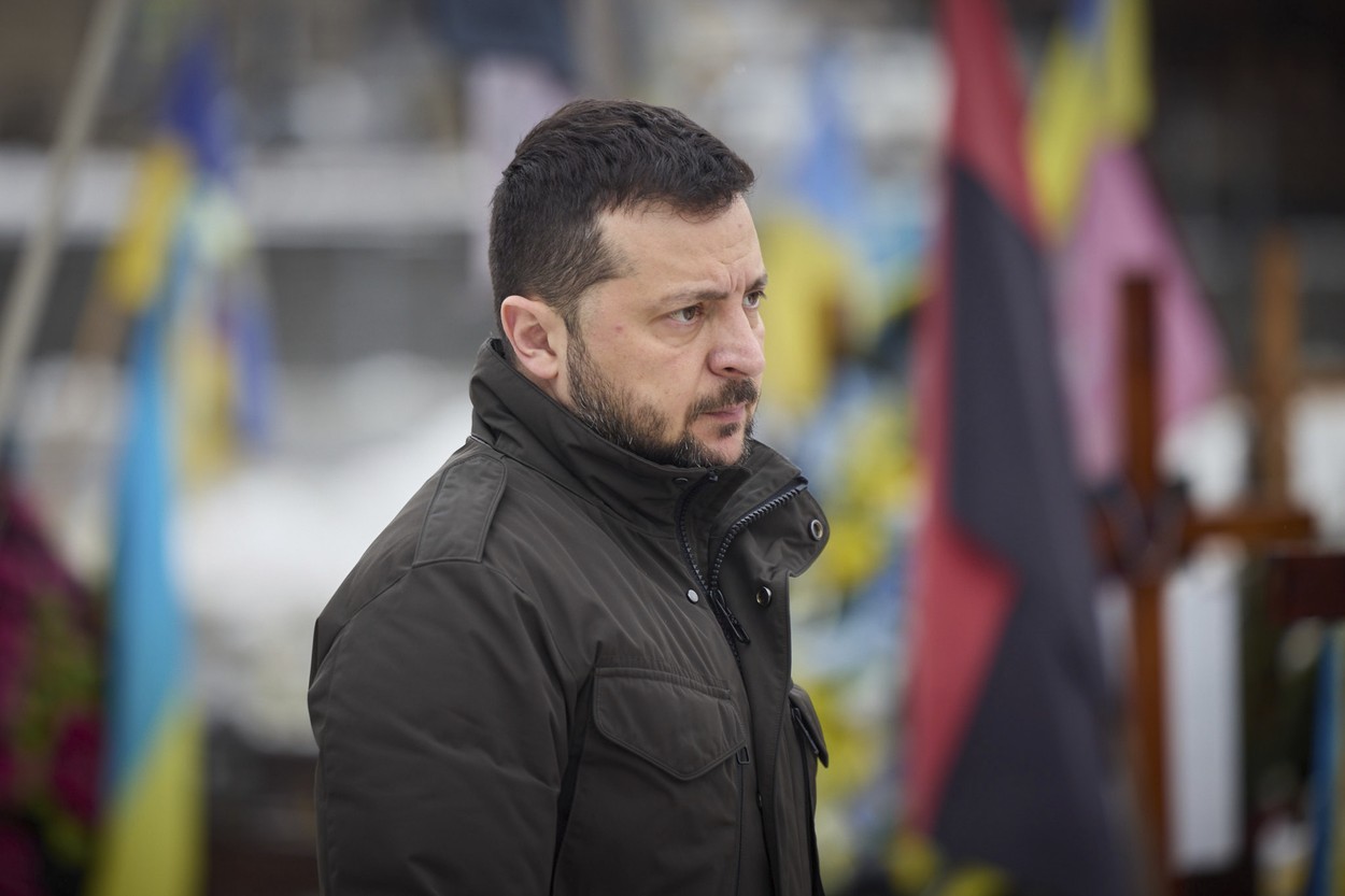 Ukrainian President Zelenskyy Visits Soldiers Memorial at Lychakiv Cemetery