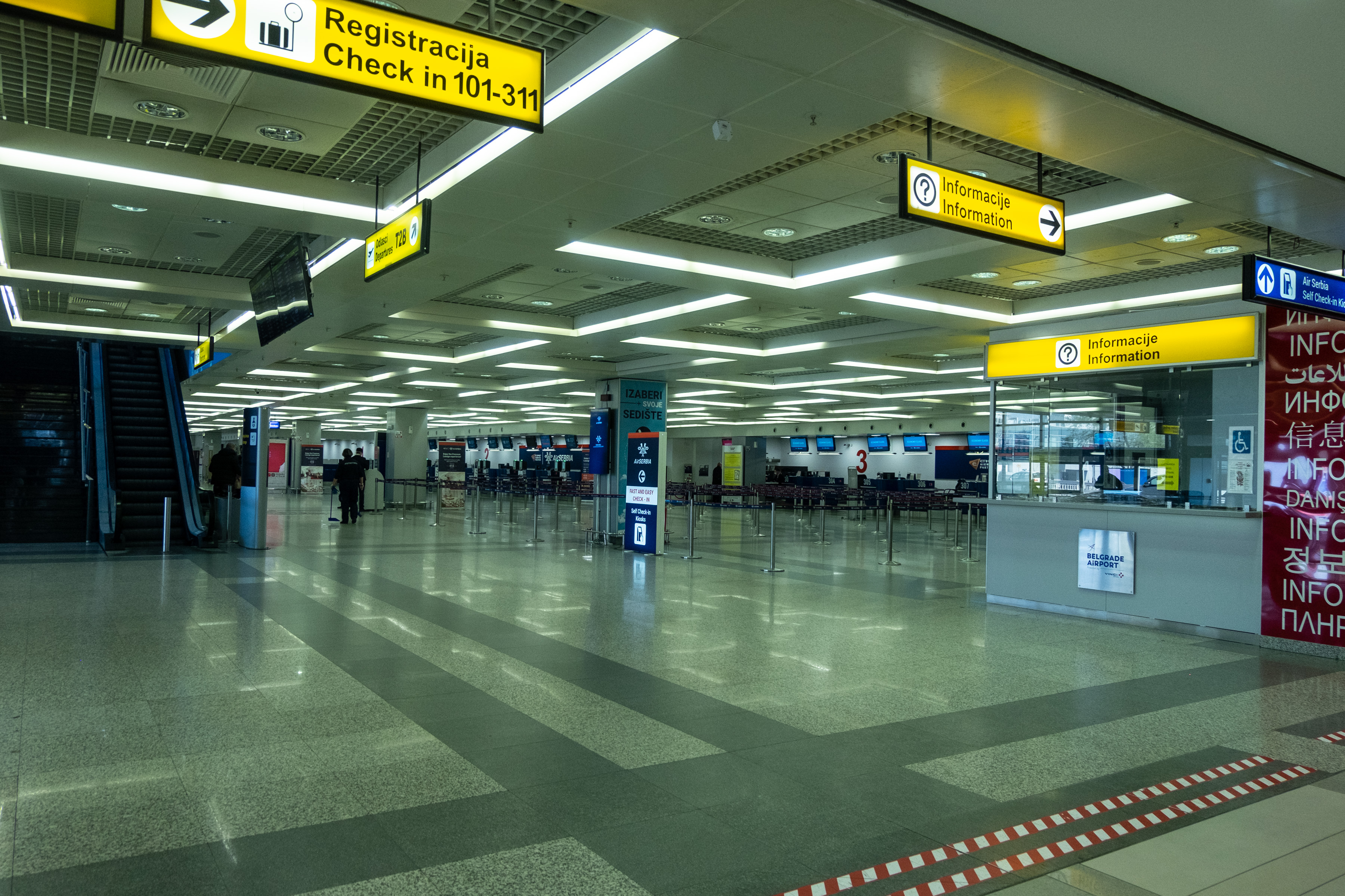 AERODROM "NIKOLA TESLA"