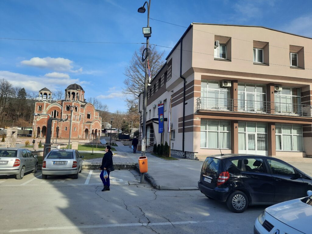 "Mi smo rođeni u barutani" Lučanci o nesreći,Lučani anketa