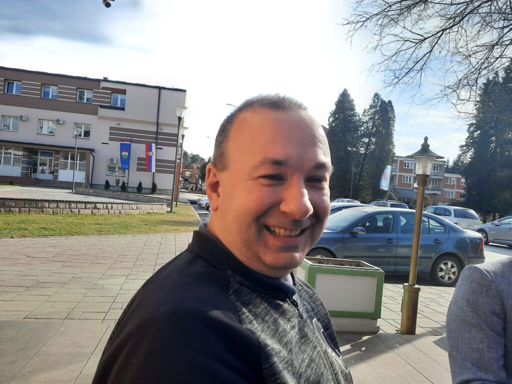 "Mi smo rođeni u barutani" Lučanci o nesreći,Lučani anketa