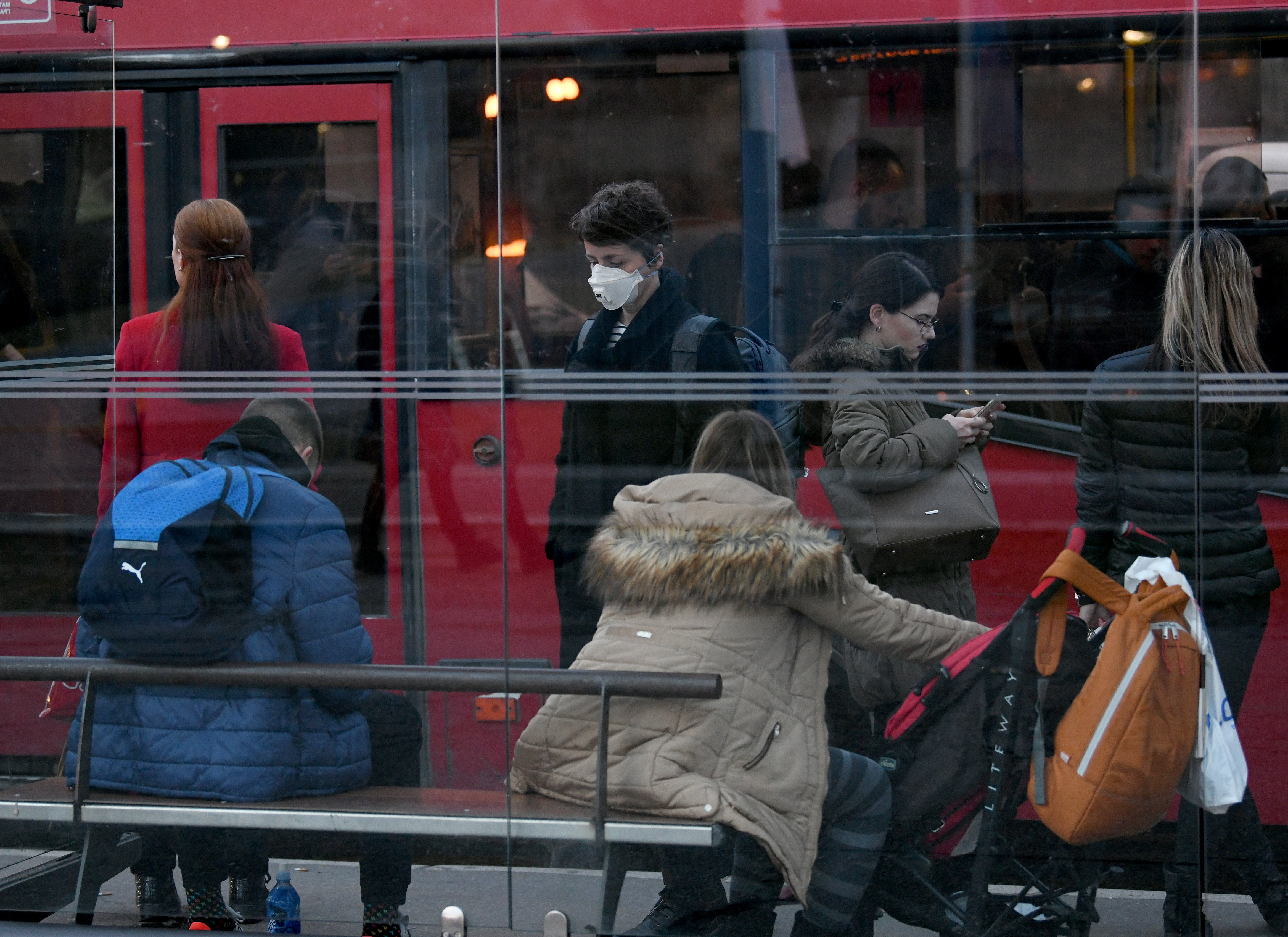 maske virus_250220_FOTO GORAN SRDANOV NOVA.rs