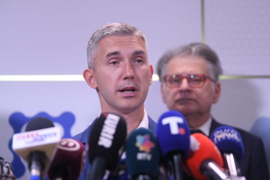 Niš, 05. jun 2024. Dragan Mlić, KZŠ,  Opozicija u Nišu se obraća javnosti  Foto: Filip Krainčanić/Nova.rs