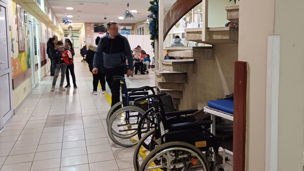 Beograd 02.02.2024. Guzva, cekaonica, bolnica, Institut za majku i dete, deca preminula od velikog kašlja Foto: Nova.rs