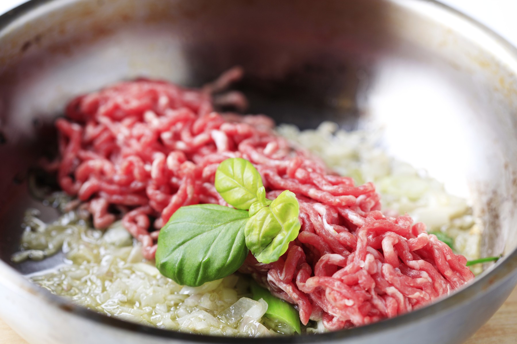 Raw minced meat and chopped onion in a pan,Image: 90030119, License: Rights-managed, Restrictions: , Model Release: no, Credit line: Afis / Digifoodstock / Profimedia