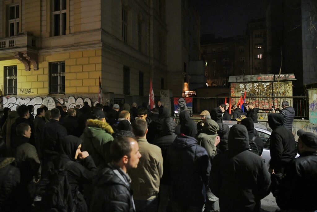 Beograd 04. februar 2024. Skup posvecen Milanu Nediću Pripadnici neonacističke grupe "Zentropa Srbija" okupili su se večeras na uglu Simine i Ulice knjeginje Ljubice u centru Beograda, obeležavajući godišnjicu smrti Milana Nedića