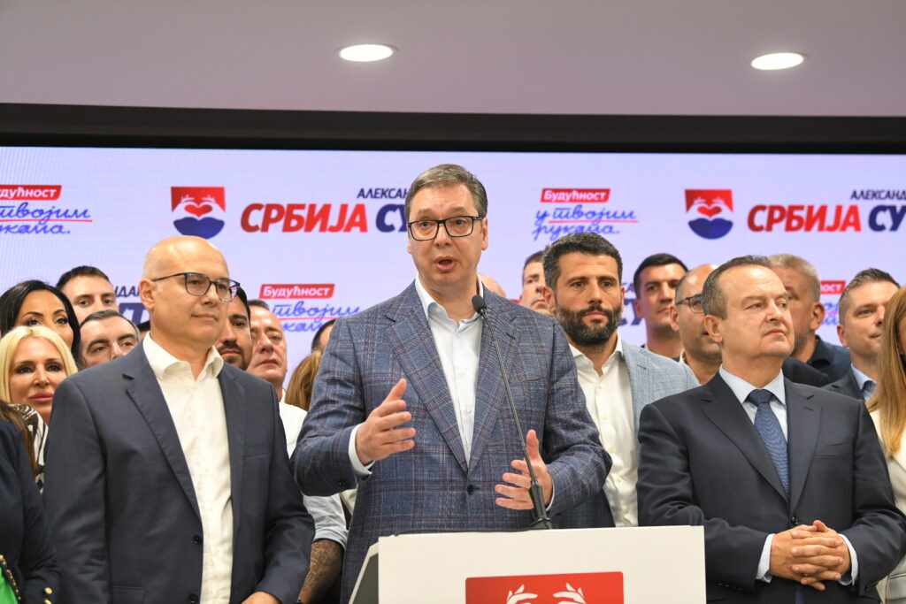 Beograd 02.06.2024. Izborni štab SNS, Srpska napredna stranka, Izbori, jun, lokalni izbori Foto: Amir Hamzagić/Nova.rs