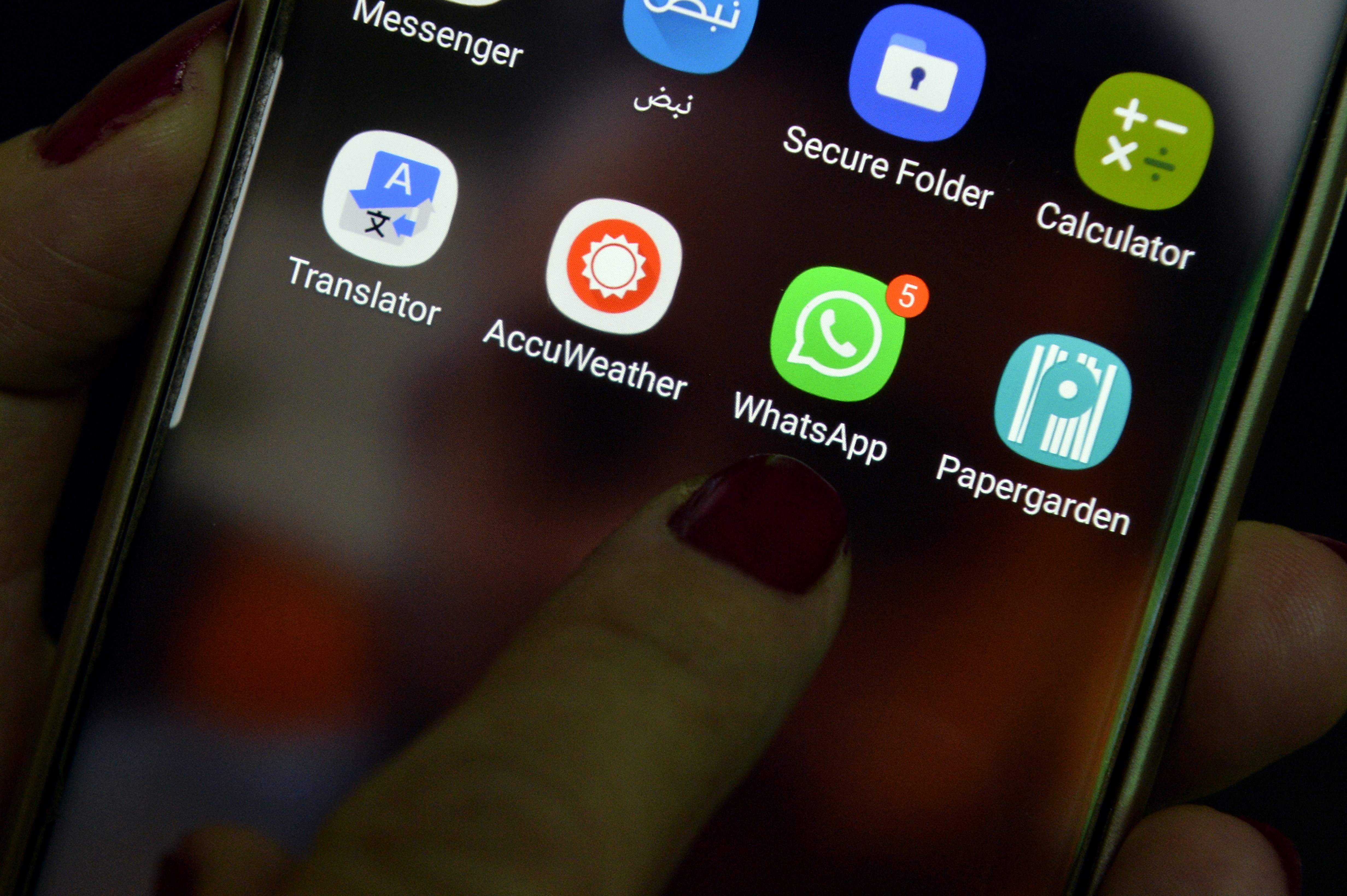 Possible fee of 0.20 cents a day for using internet calling applications in Lebanon