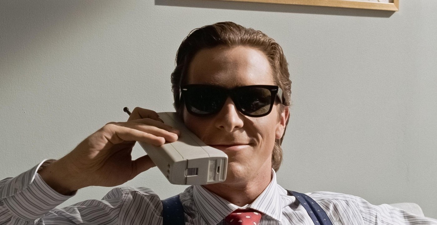USA. Christian Bale in a scene from the ©LionsGate Films movie: American Psycho (2000).Plot: A wealthy New York City investment banking executive, Patrick Bateman, hides his alternate psychopathic ego from his co-workers and friends as he delves deeper i