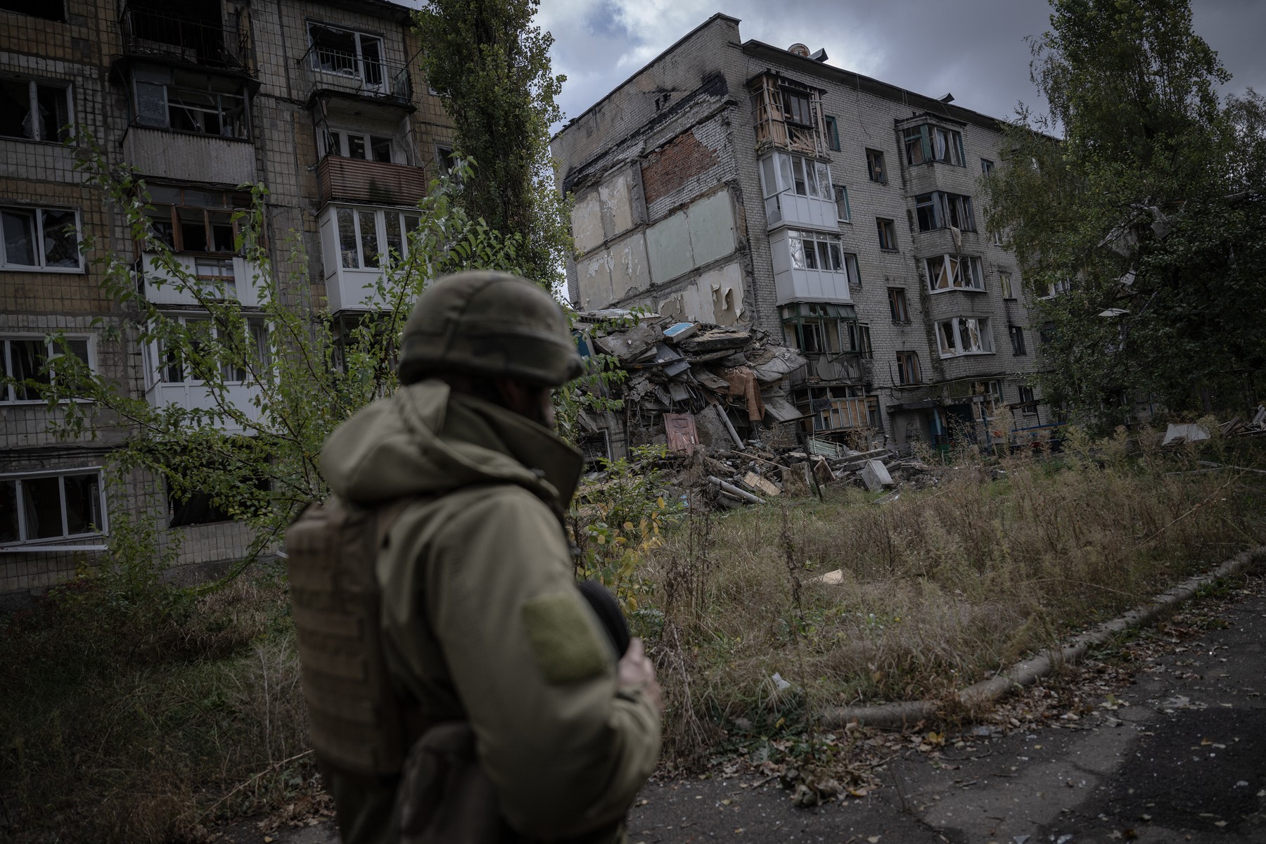 Traces of war in Avdiivka amid Russian-Ukrainian war