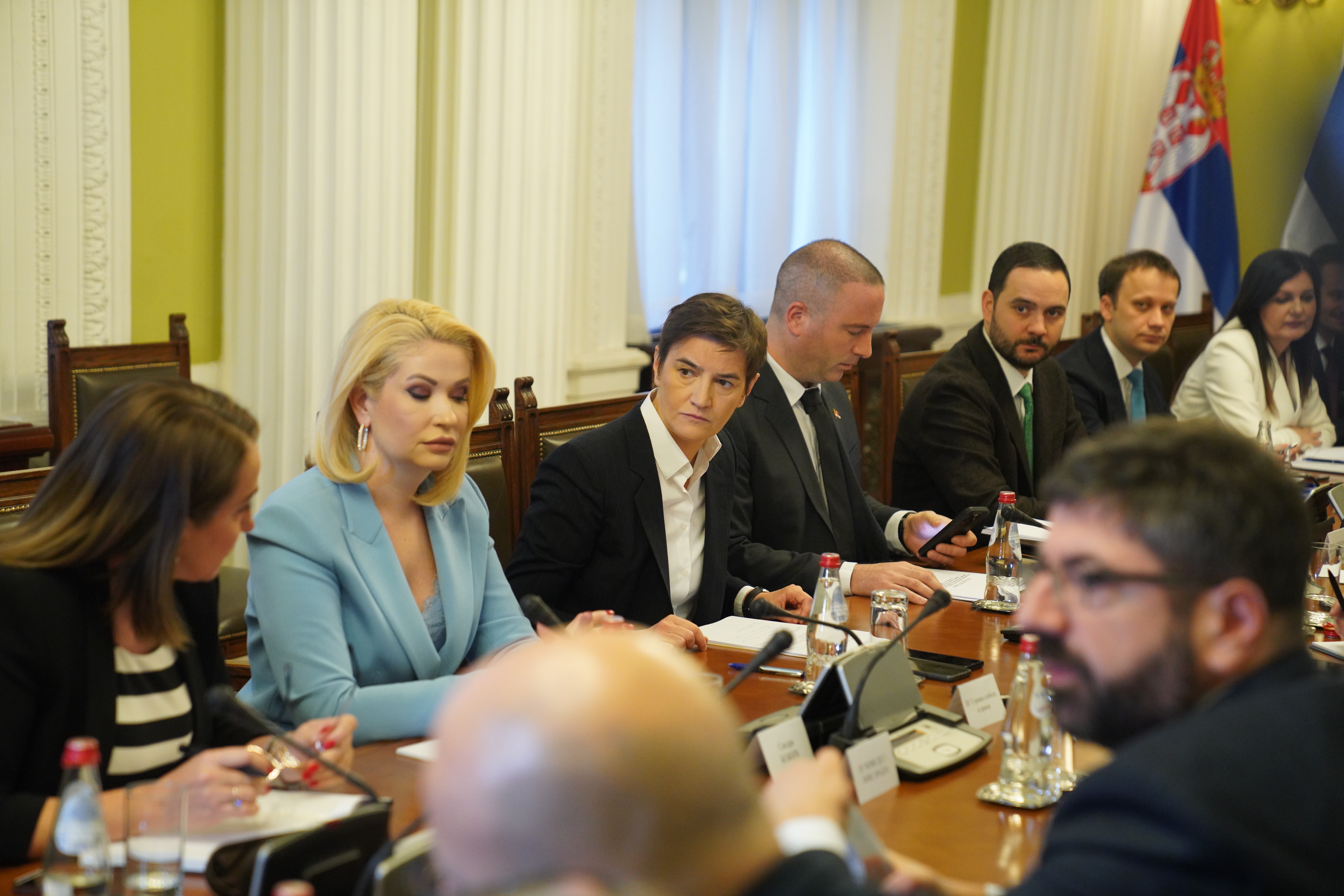 SANDRA BOIÆ, ANA BRNABIÆ I SRÐAN SMILJANIÆ