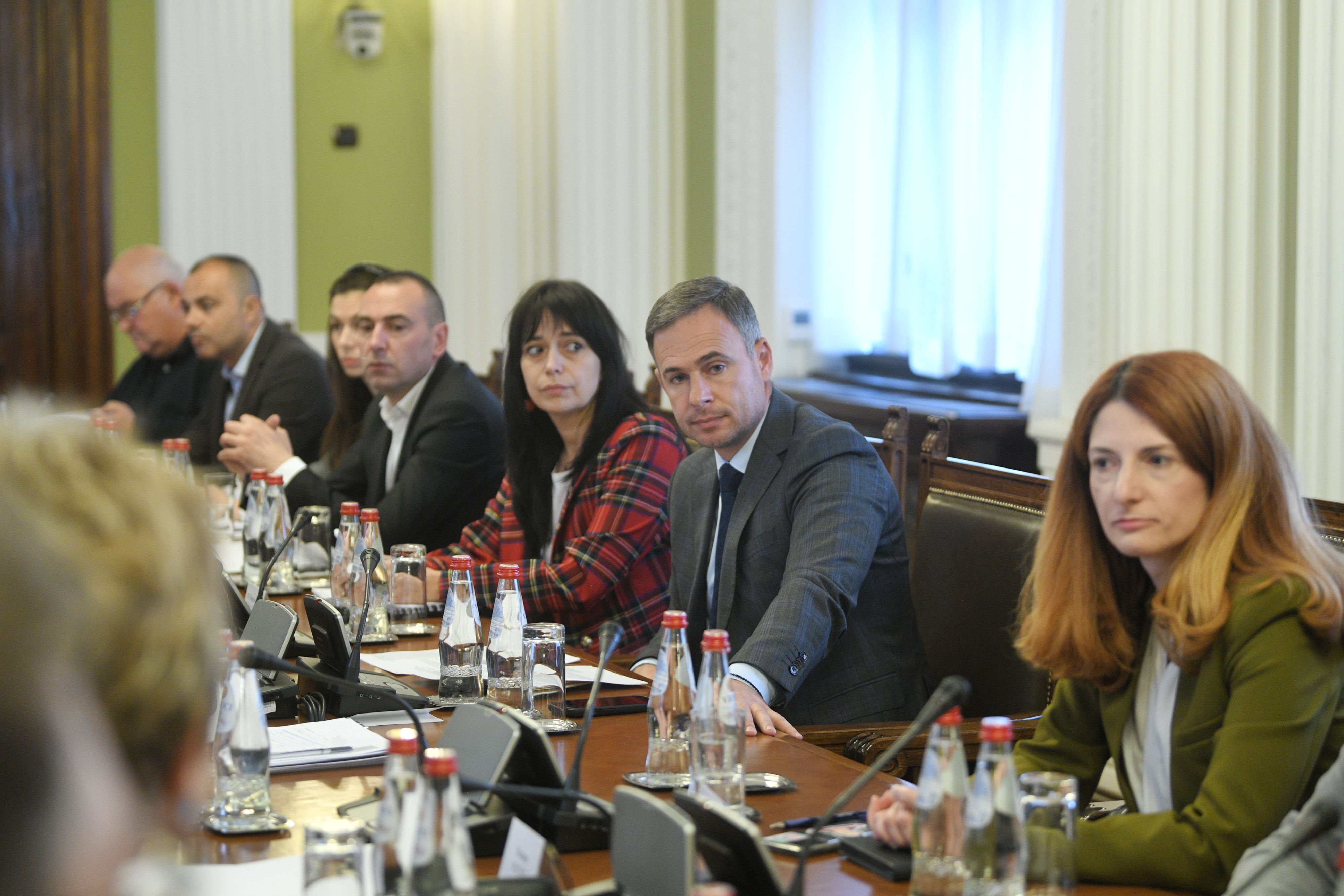 Ana Brnabic poslanicke grupe