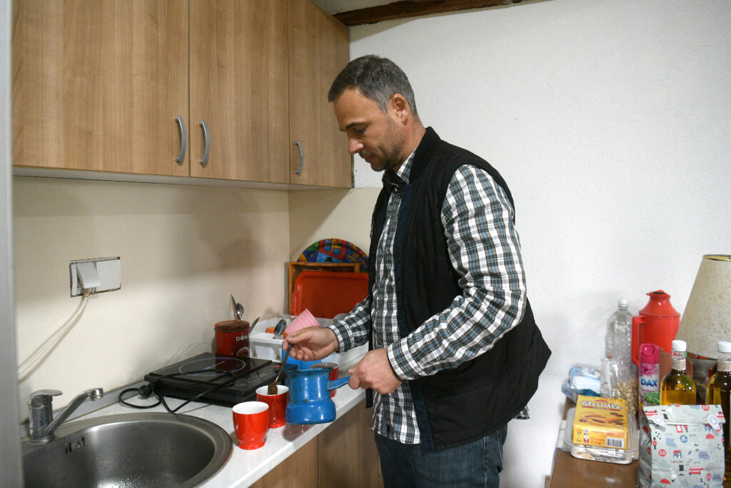 Počekovina 27. april 2024. Miroslav Miki Aleksić političar i poljoprivrednik, predsednik stranke Narodni pokret Srbije (NPS), intervju i obilazak njegovog imanja u selu Počekovina nadomak Trstenika Foto:Filip Krainčanić/Nova.rs