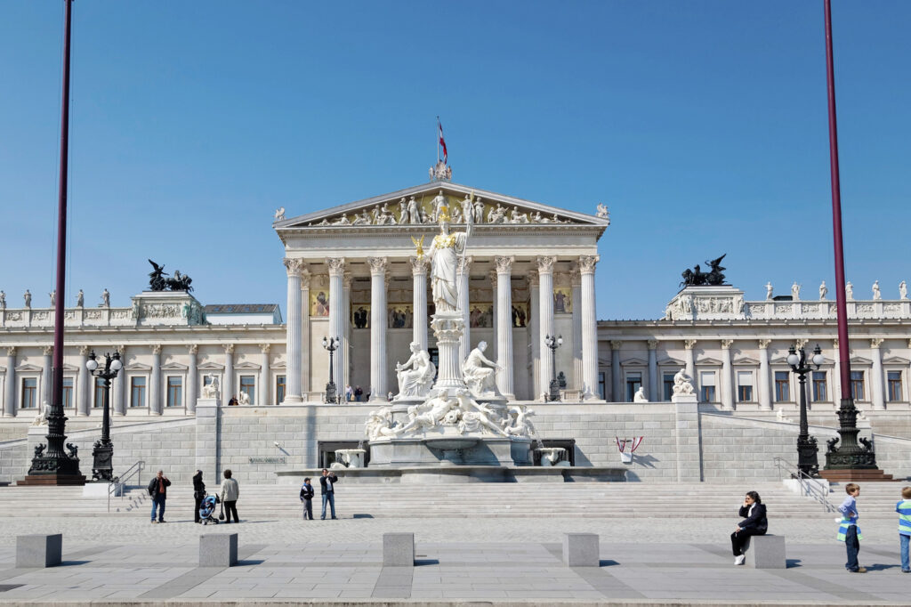 Parliament in Vienna, with the statue of the goddess Pallas Athene, Austria, Europe,Image: 901136450, License: Rights-managed, Restrictions: , Model Release: no, Credit line: Klaus Rein / imageBROKER / Profimedia