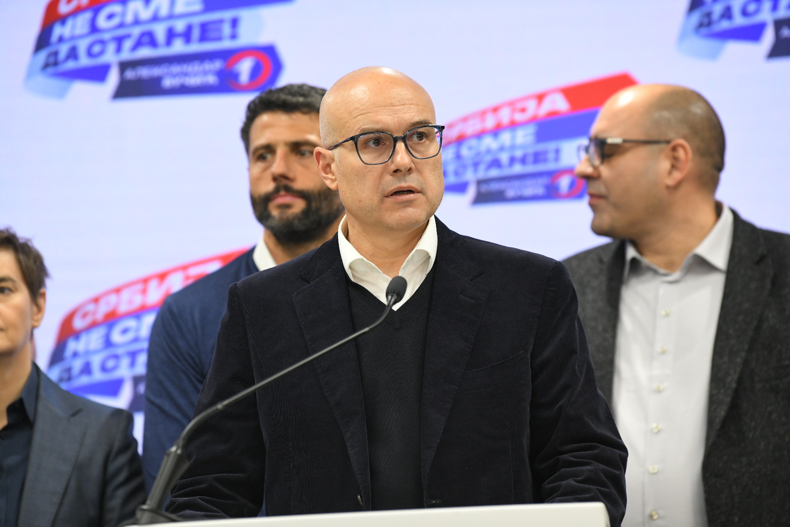 Beograd 17. decembar 2023. Izborna noć, parlamentarni i lokalni Izbori 2023 u Srbiji Izborni stab SNS Srpska napredna stranka Foto:Amir Hamzagić/Nova.rs
