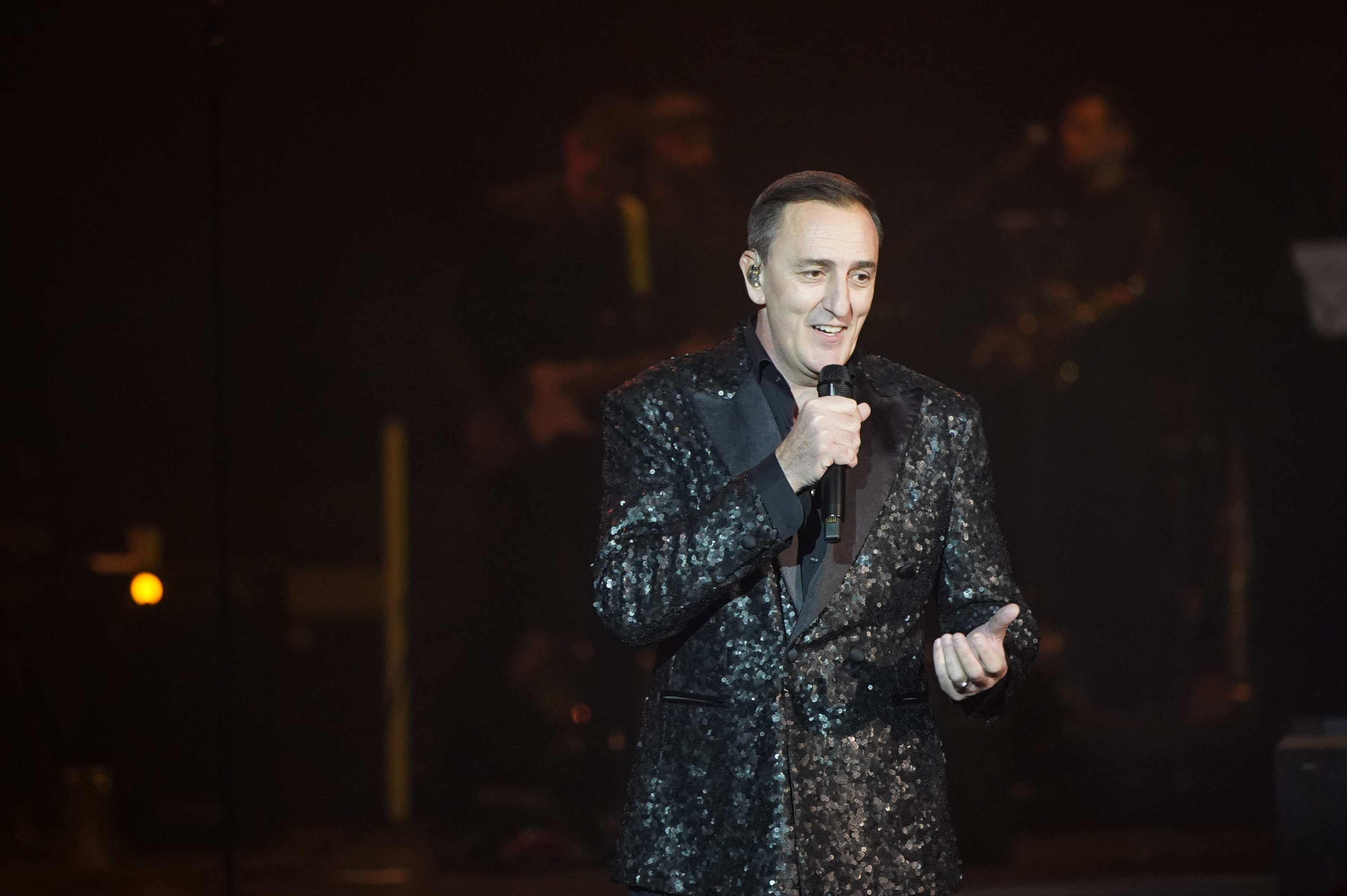 Sergej Cetkovic celebrates 25 years of career with a concert at Sava Center.Sergej Cetkovic obelezava 25  godina karijere koncertim u Sava Centru.