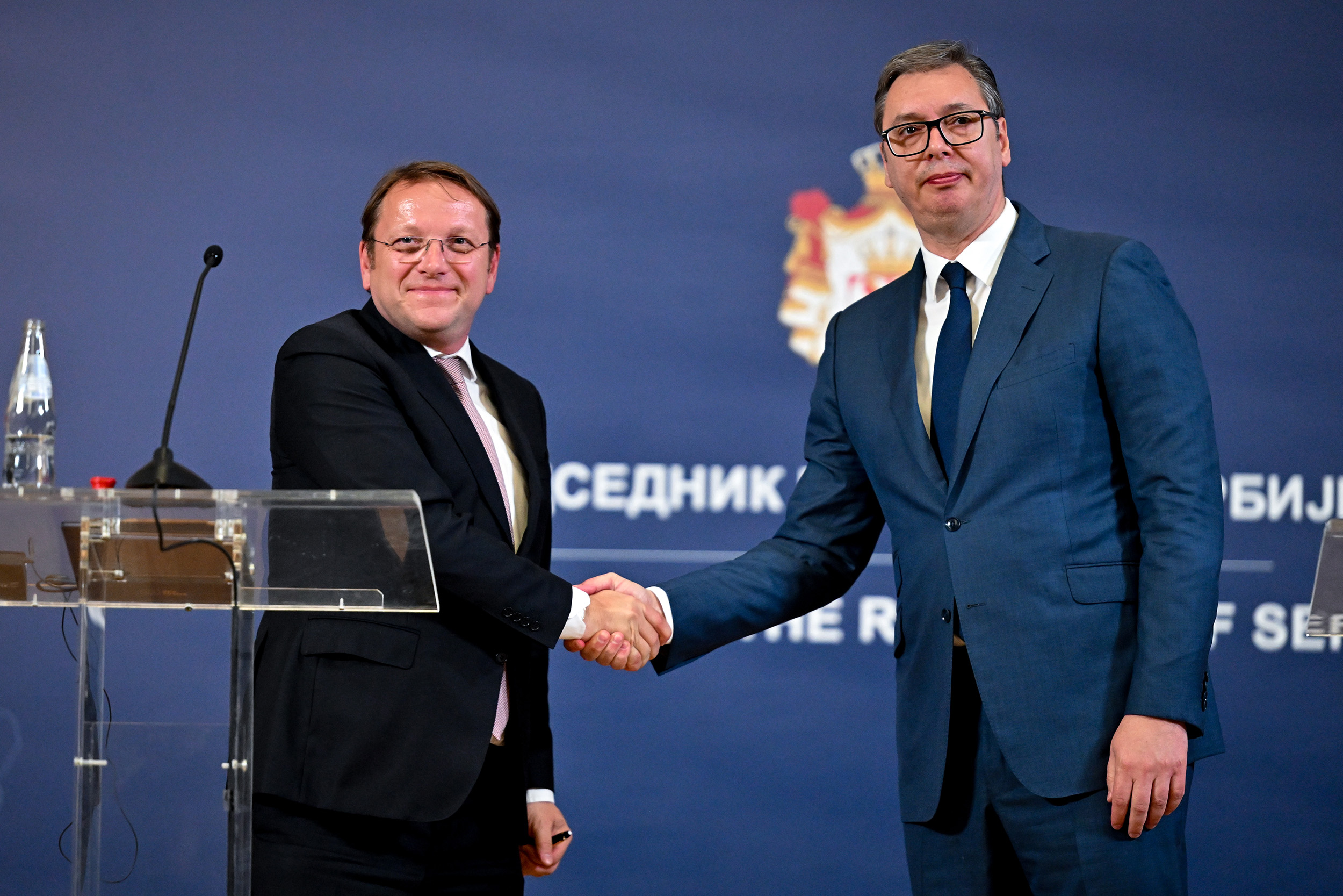 OLIVER VARHEJI, ALEKSANDAR VUČIĆ