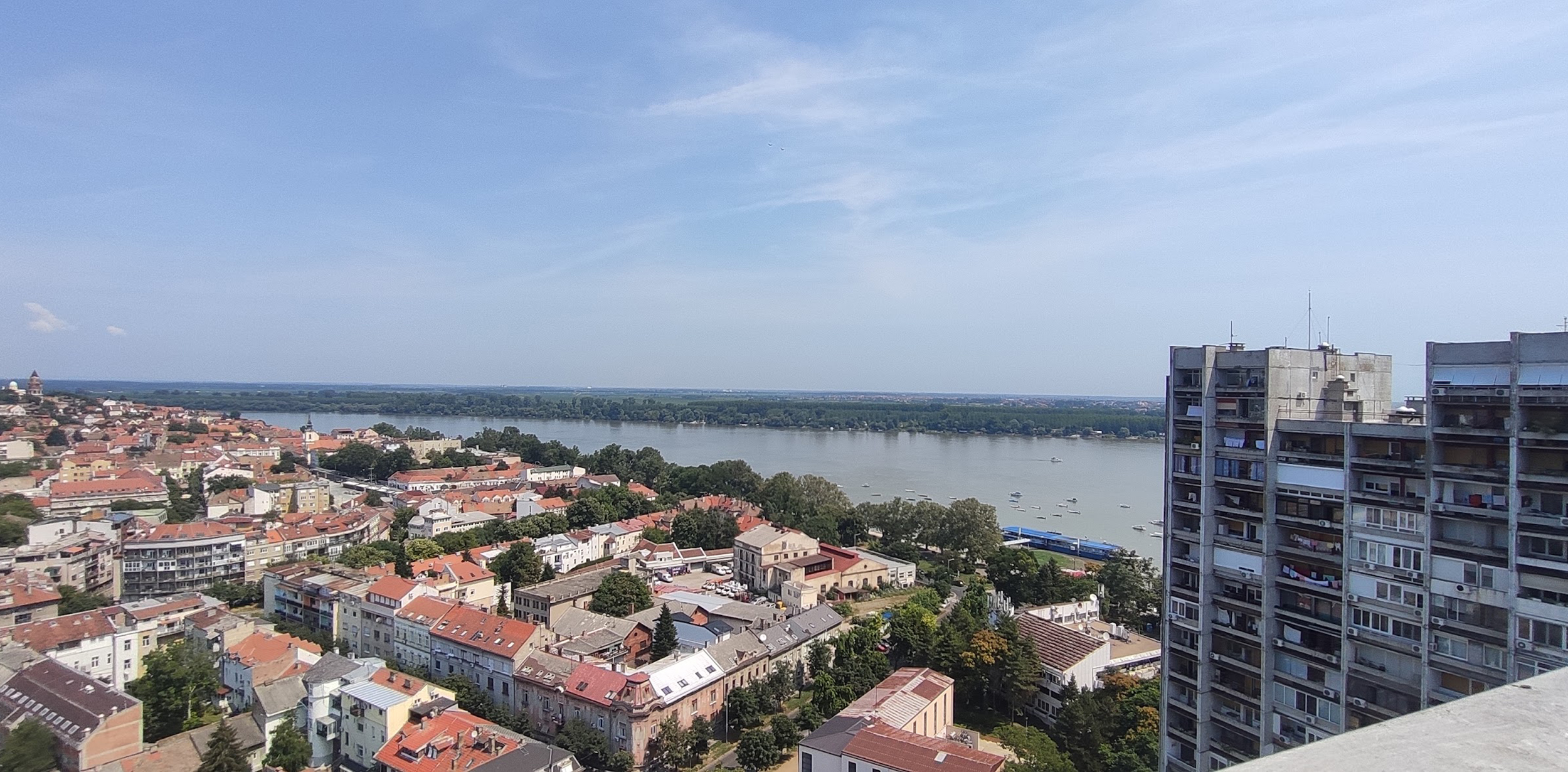 Zemun, panorama, zgrade, stanovi