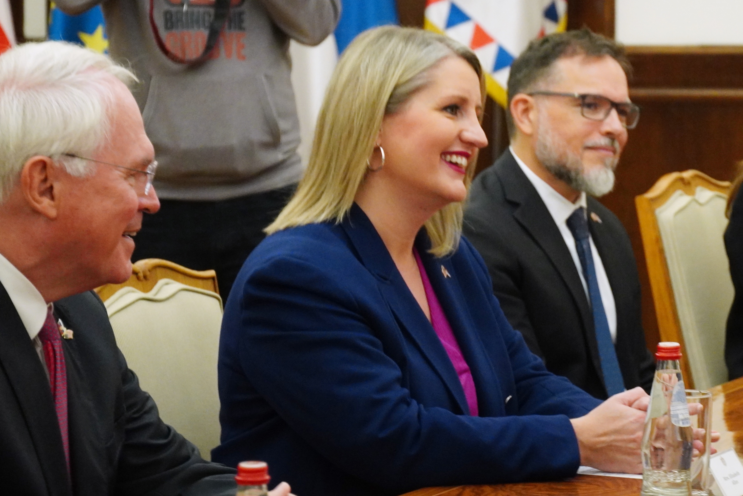 KRISTOFER HIL I ELIZABET ALEN