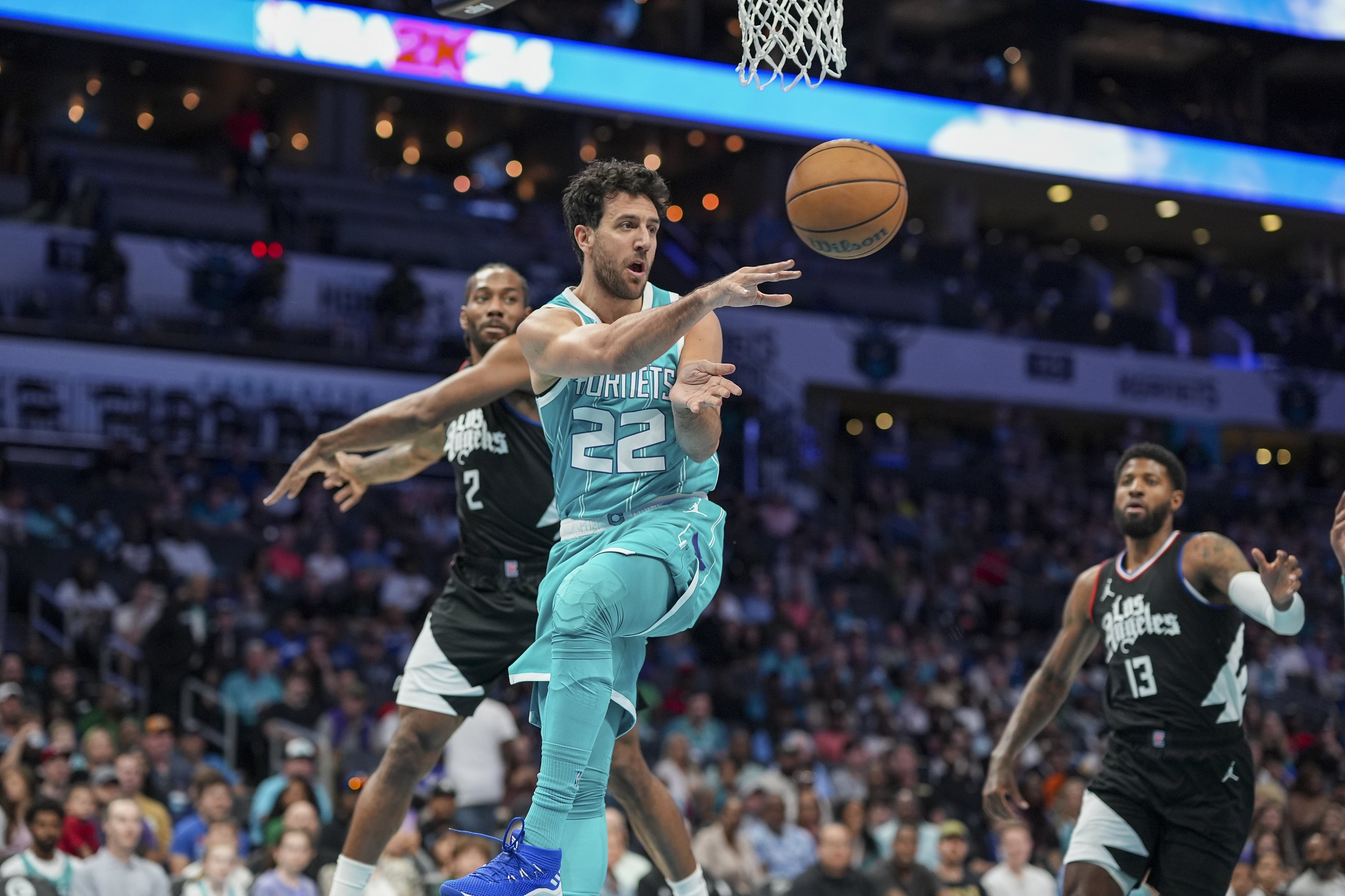 NBA: Los Angeles Clippers at Charlotte Hornets