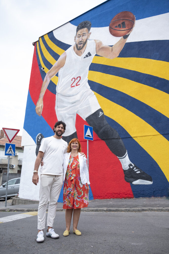 1725625014-Vasa-Micic-03-684x1024.jpg
