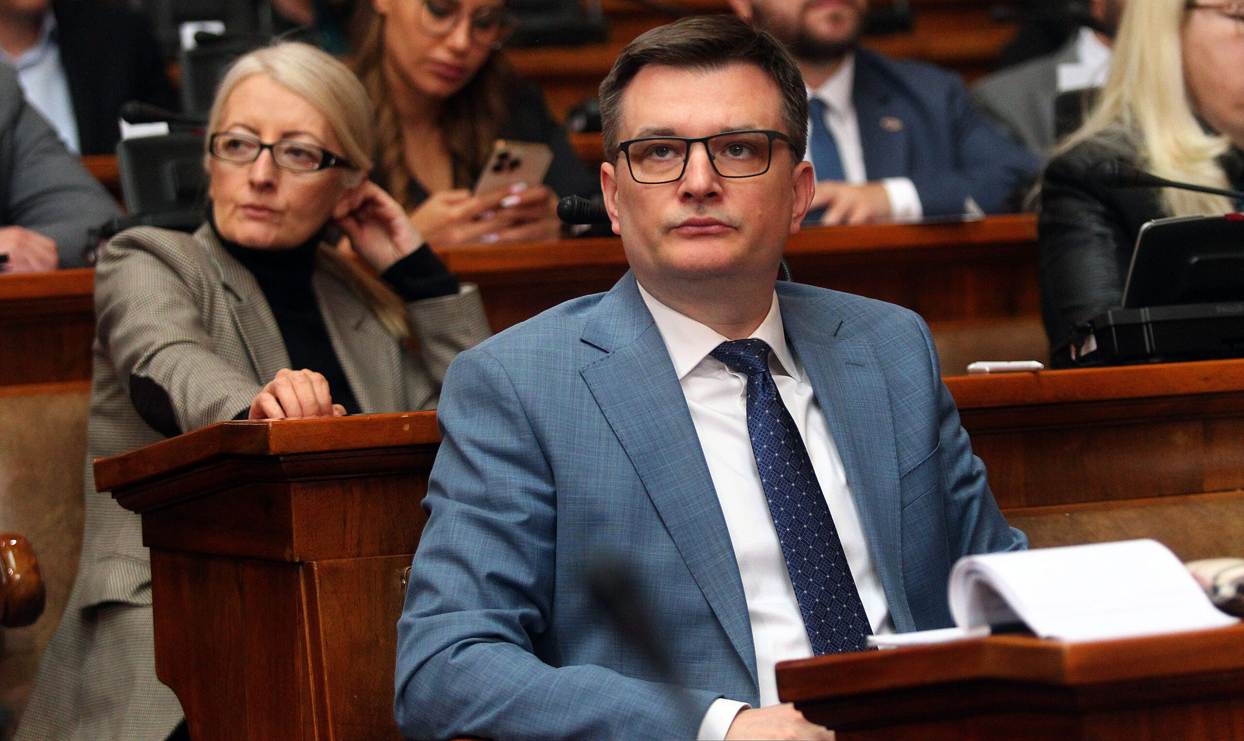 Institute of parliamentary questions addressed to ministers on the last Thursday of the month was held in the House of the National Assembly.Institut poslanickih pitanja upucenih ministrima poslednjeg cetvrtka u mesecu odrzan je u Domu Narodne skupstine.