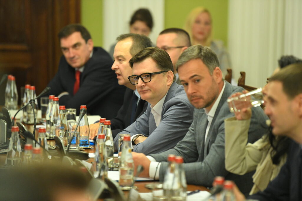 Beograd 03.04.2024. Opozicija i vlast. Razgovor opozicije i vlasti o izborima u Domu Narodne skupštine, Kolegijum parlamenta koji je sazvala predsednica Skupštine Ana Brnabić Foto: Amir Hamzagić/Nova.rs