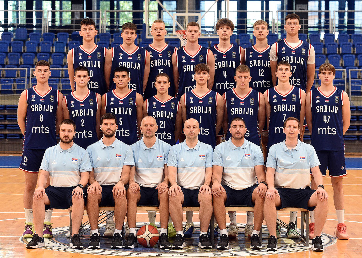Mladi kosarkasi Srbije U18, na fotografisanju u hali Milenijum.
Vrsac, 10.07.2024.
foto: Nebojsa Parausic
Kosarka, Srbija, Ekipa