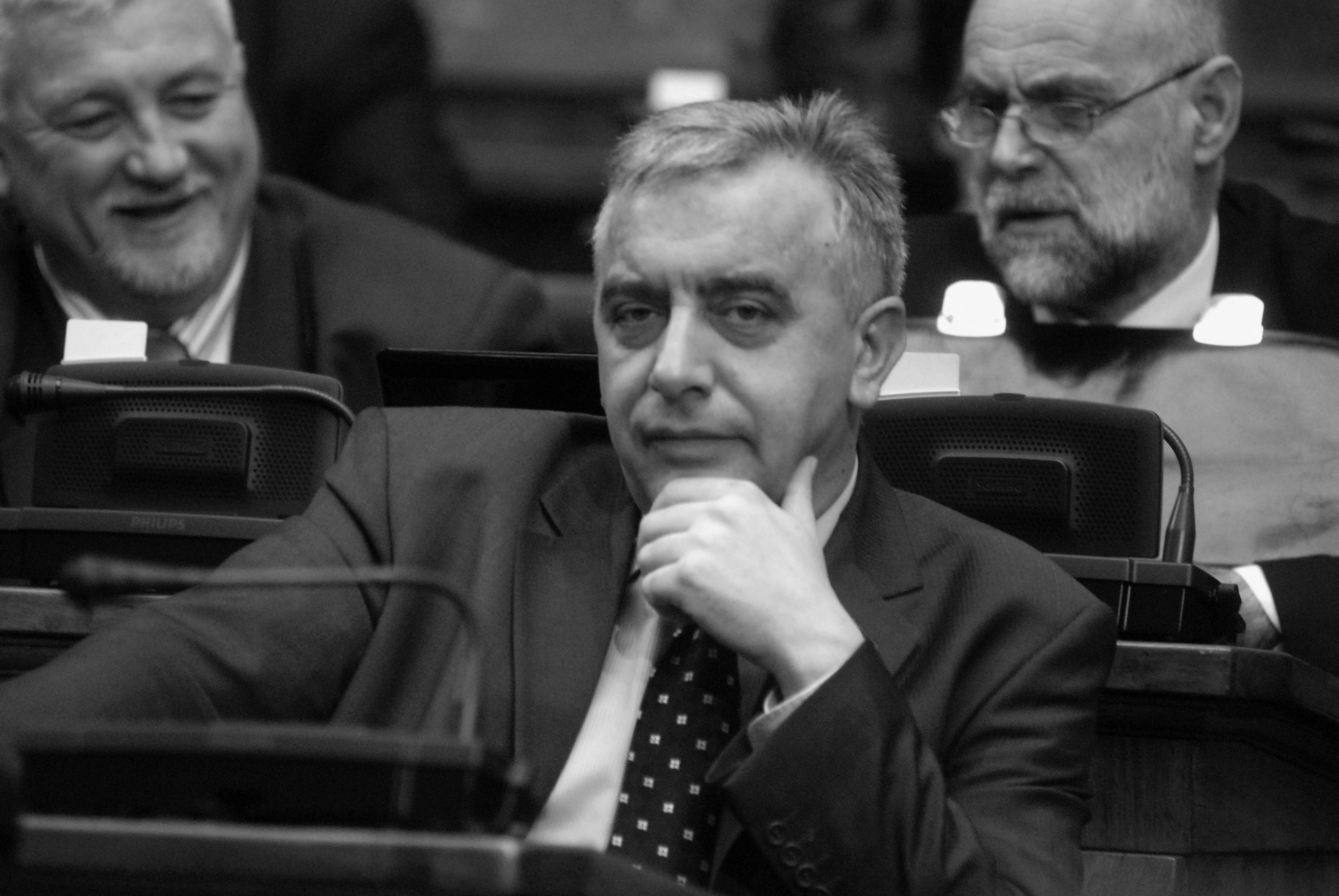 4112177472_fc0d32b758_oa