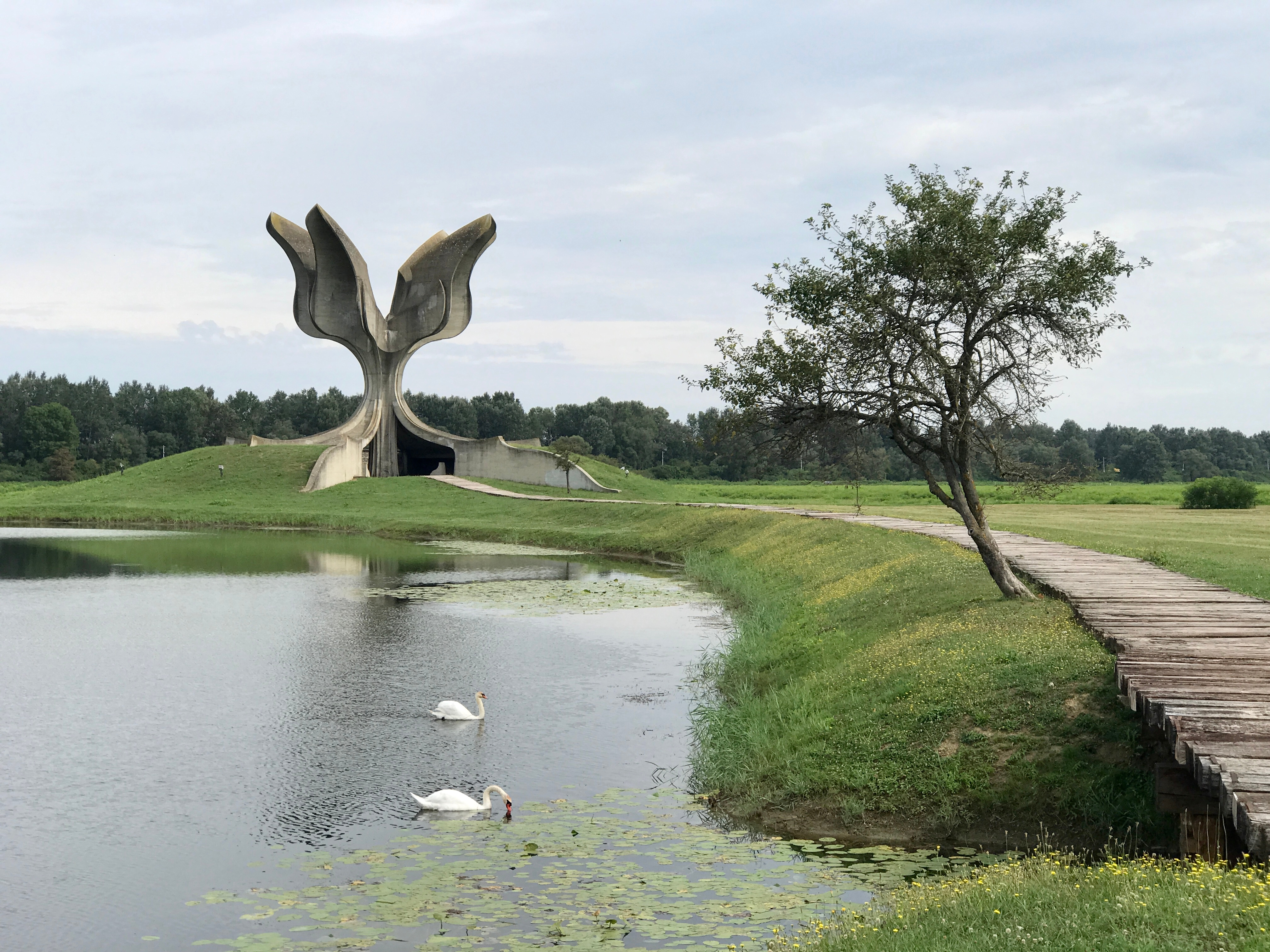 Jasenovac,Concrete,Structure,Or,Spomenik,In,Chroatia,,Former,Yugoslavia.,Marking