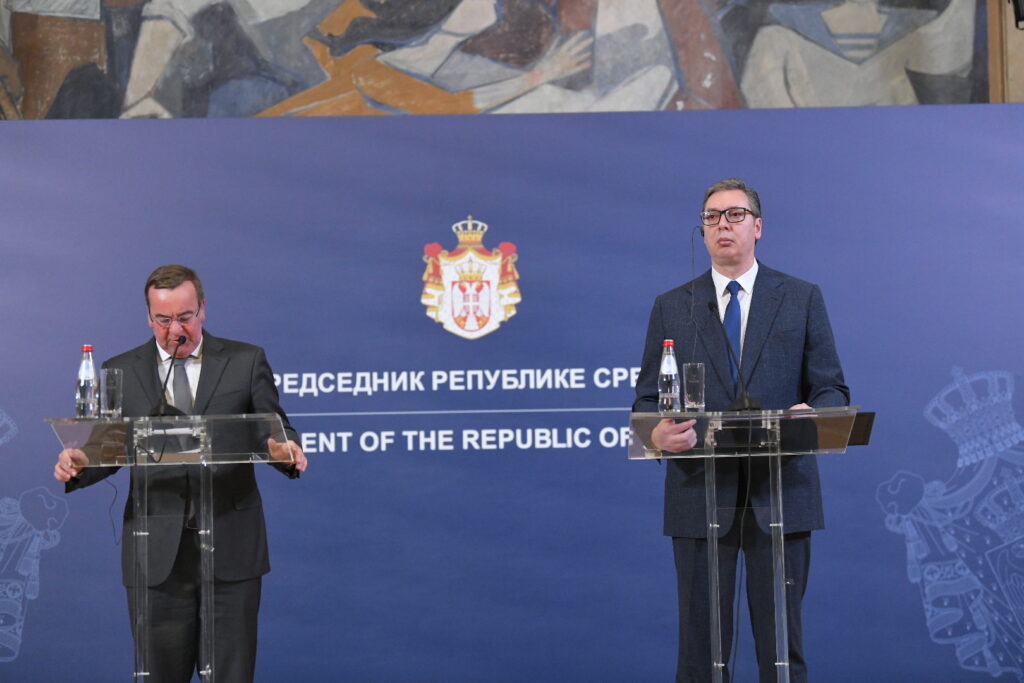 beograd 07.02.2024 aleksandar vucic sa nemackim ministrom odbrane redsednik Republike Srbije Aleksandar Vučić sastao se sa ministrom odbrane Savezne Republike Nemačke Borisom Pistorijusom.