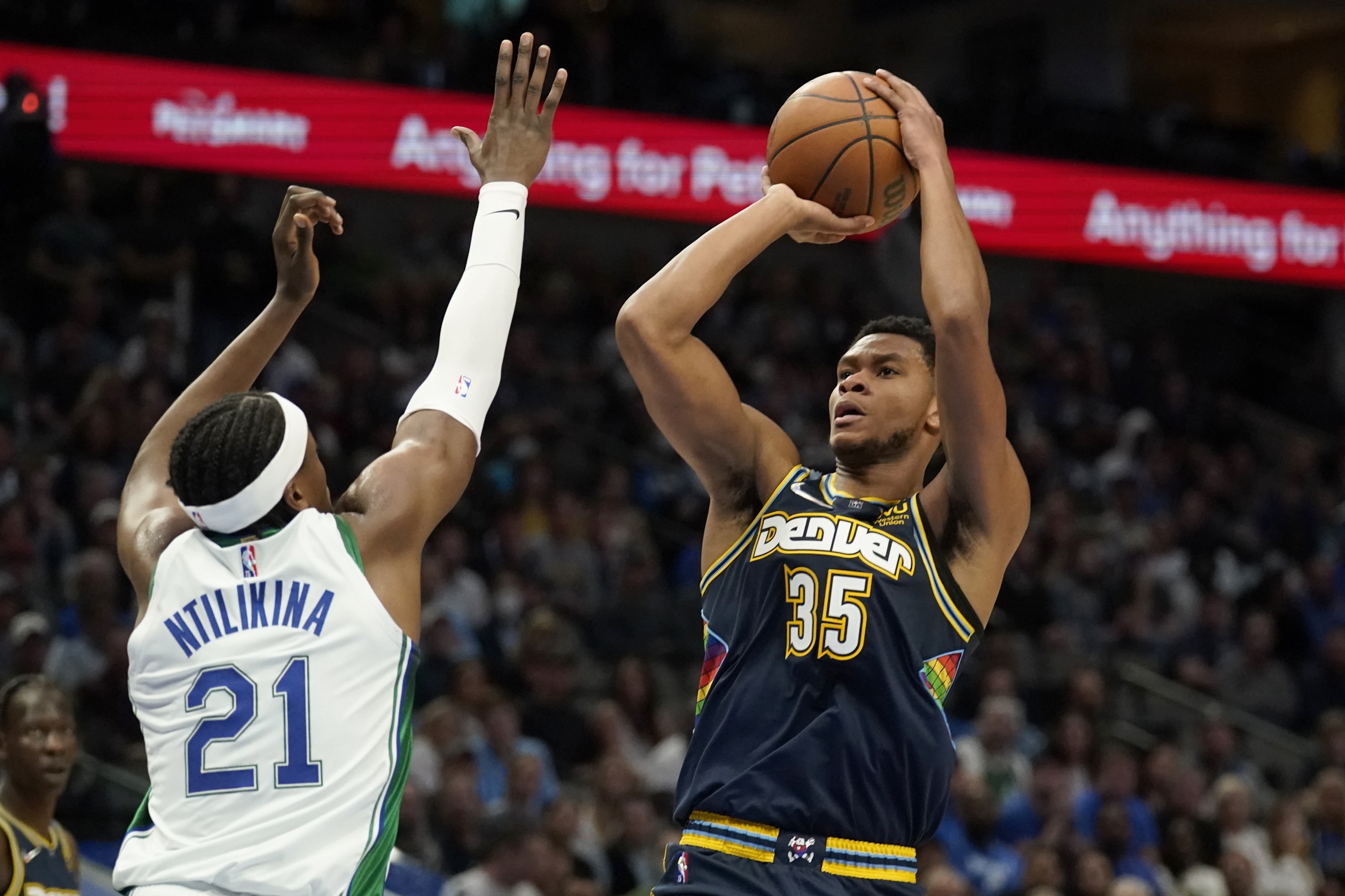 Nuggets Mavericks Basketball