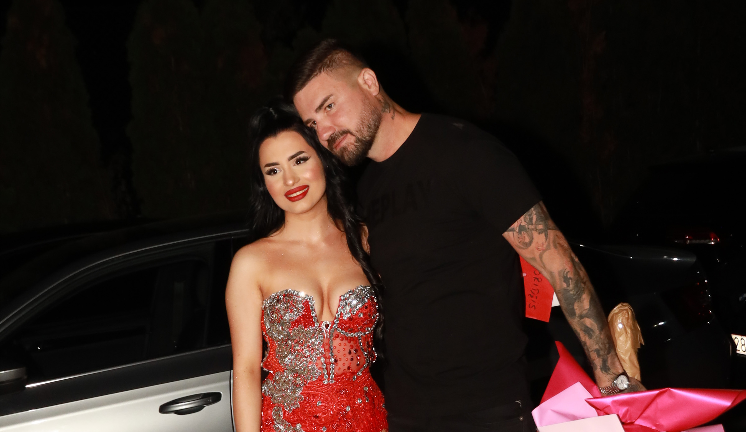 Singer Zorana Micanovic celebrated her 20th birthday in Sabac.Pevacica Zorana Micanovic je proslavila 20. rodjedan u Sabcu.