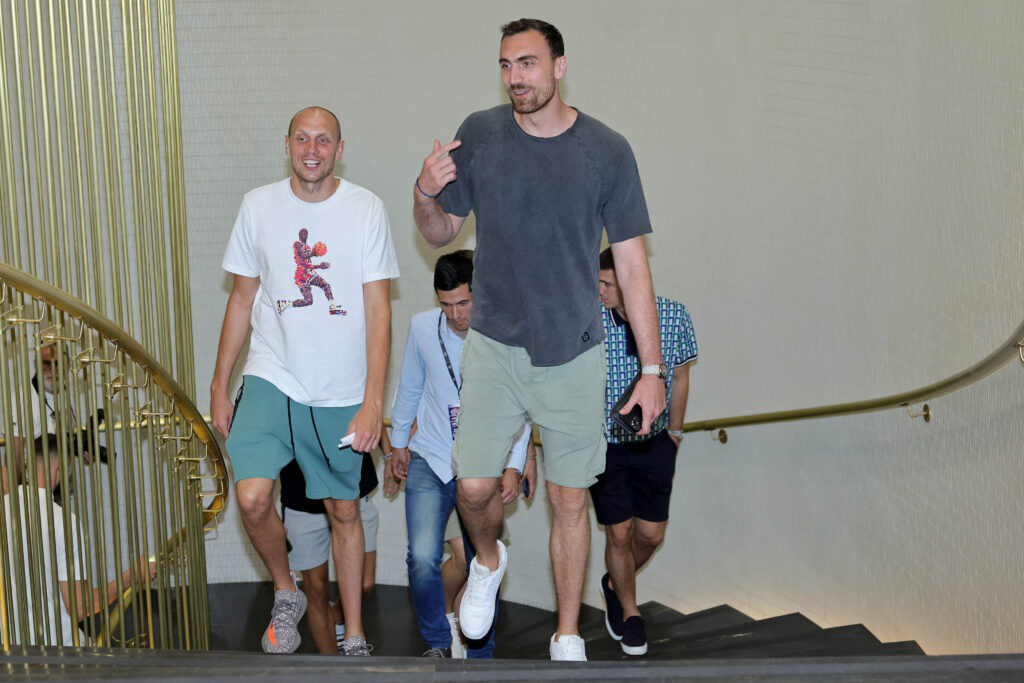 Dejan Davidovac (L) and Nikola Milutinov tokom okupljanja kosarkaske reprezentacije Srbije, KSS, at hotel Crown Plaza on June 24, 2024 in Belgrade, Serbia. (Photo by Srdjan Stevanovic/Starsport.rs ©)