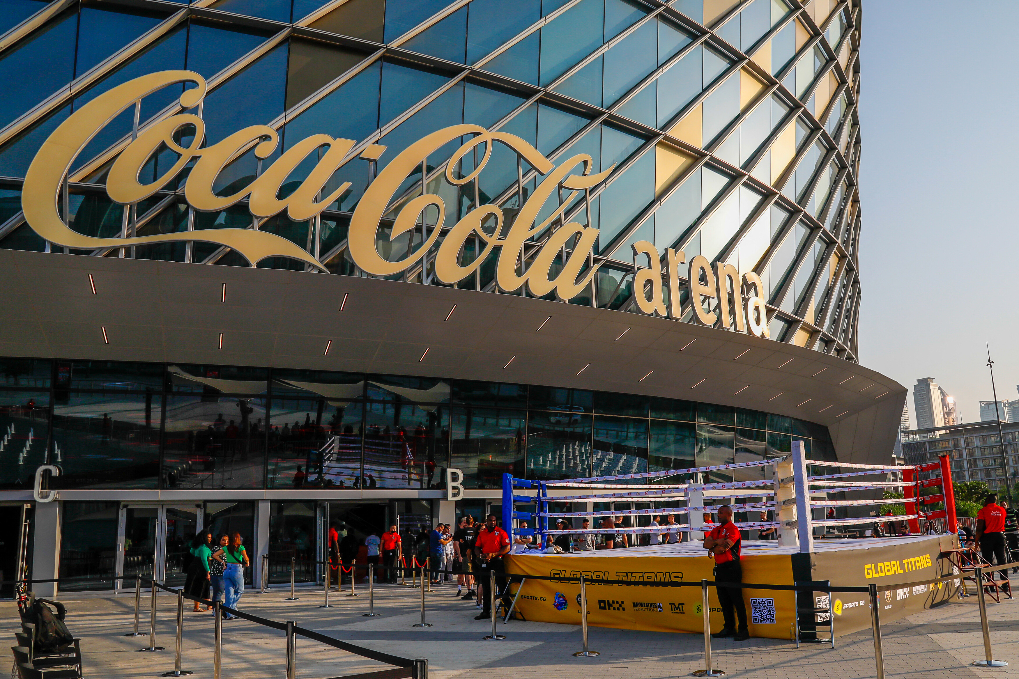 Ahead of Floyd Mayweather v Deji Olatunji match