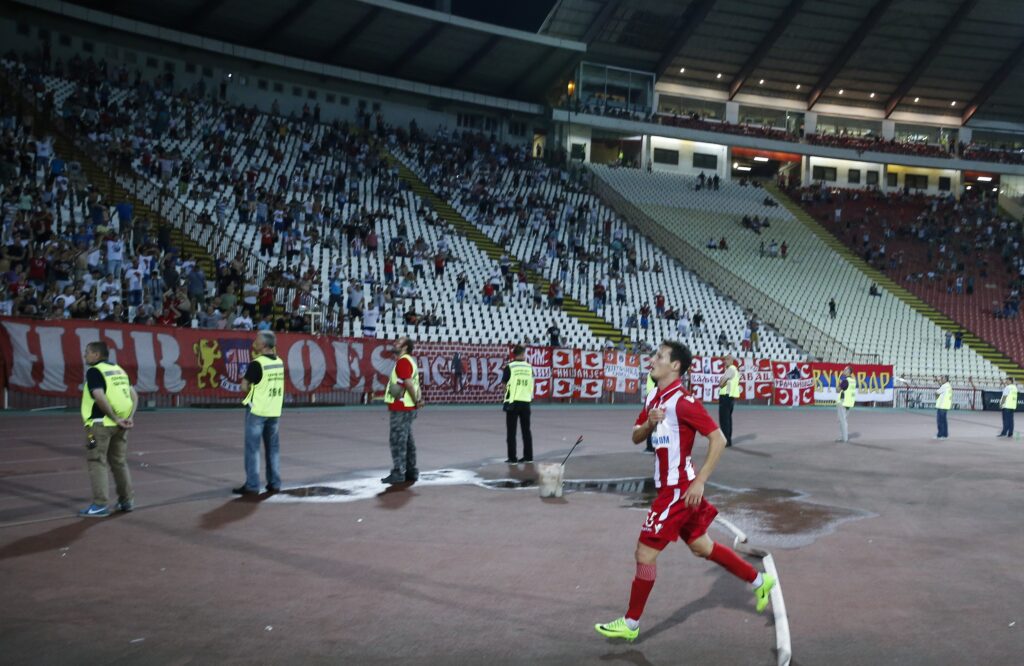 Fudbal UEFA Europa League season 2017-2018, Second qualifying round 2nd leg
Crvena Zvezda v Irtysh (Pavlodar)
Slavoljub Srnic celebrates scoring the goal with the Delije fans navijaci
Beograd, 20.07.2017.
foto: Srdjan Stevanovic/Starsportphoto ©