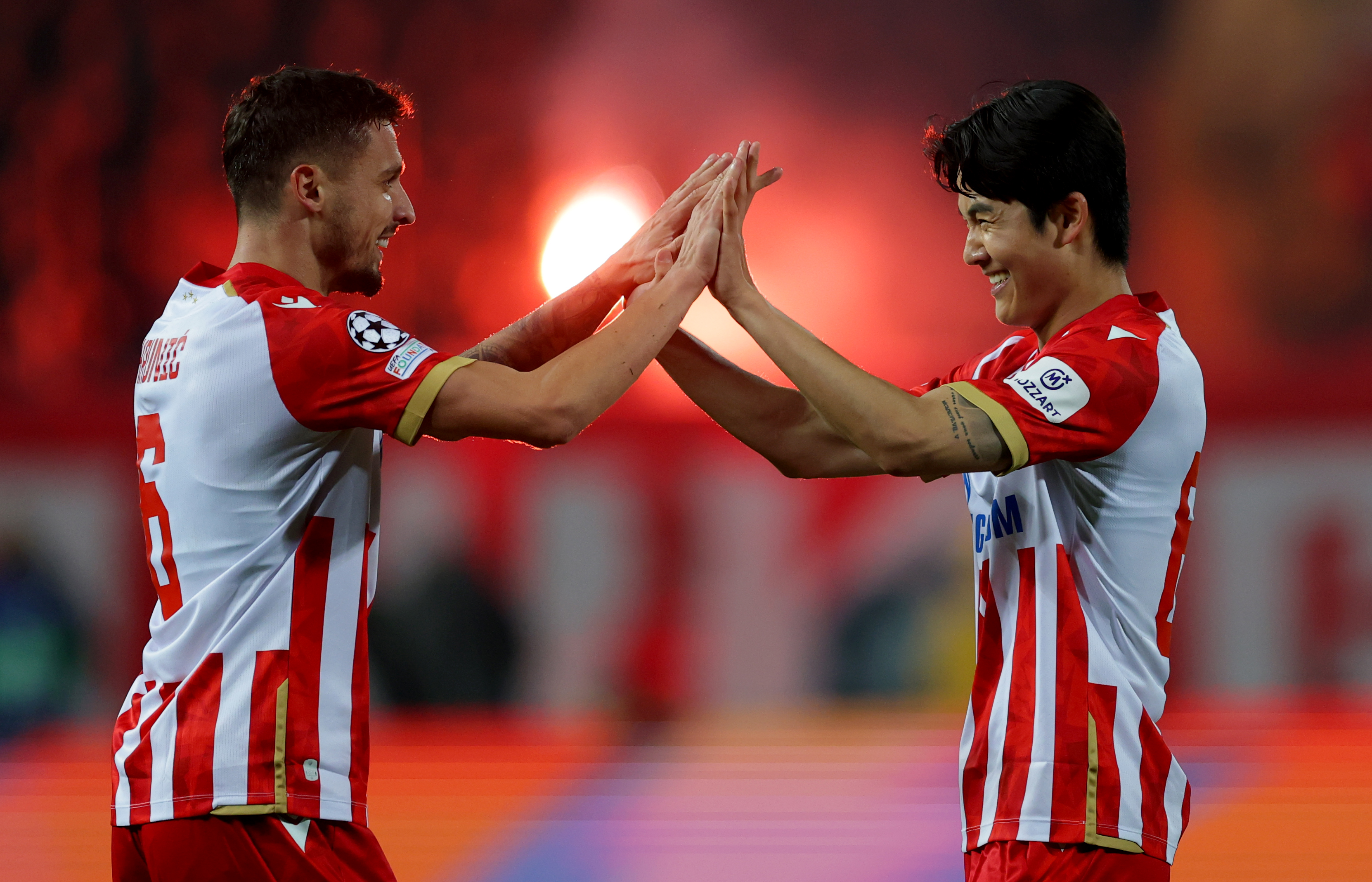 ZVEZDA-STUTTGART-7847