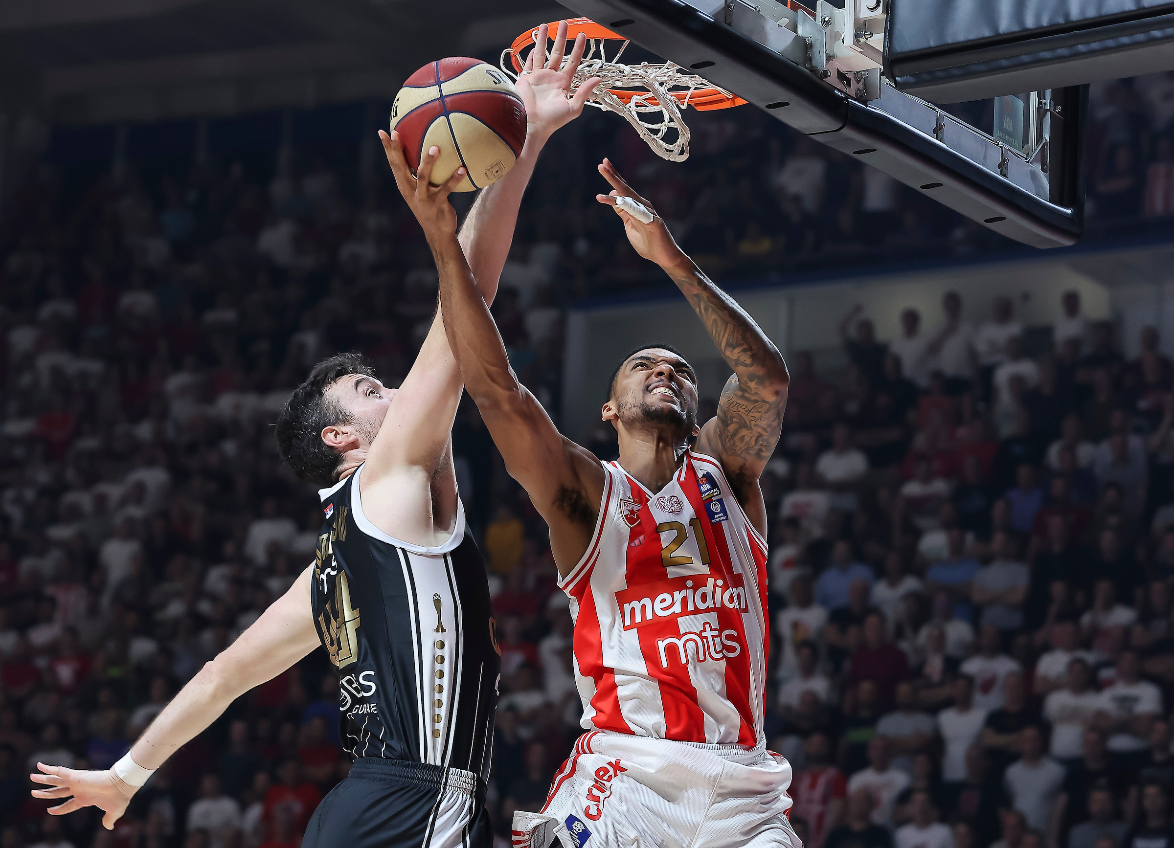 ZVEZDA-PARTIZAN-GAME 1_32