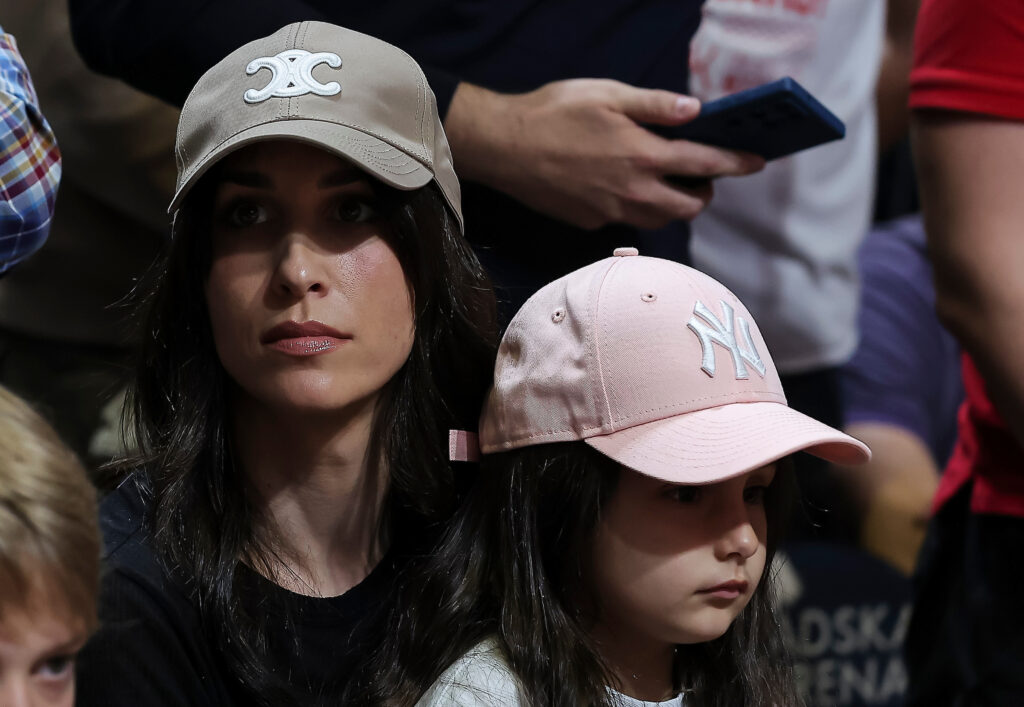 Jelisaveta Orasanin sa cerkom with daughter  during the Aba League Season 2023-2024 Final Game 2 match between Crvena Zvezda and Partizan at Aleksandar Nikolic hall on May 15, 2024 in Belgrade, Serbia. (Photo by Pedja Milosavljevic/Starsport.rs ©)