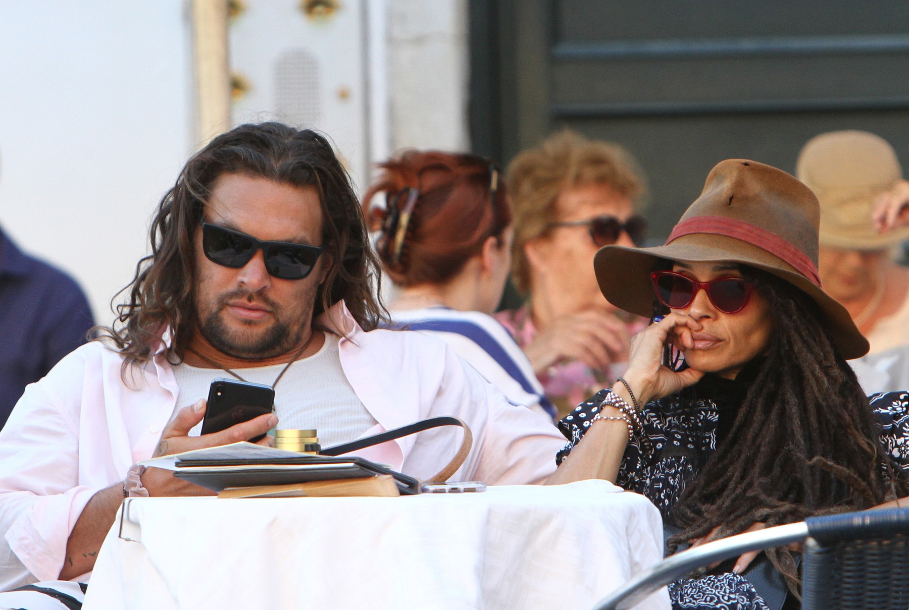 EXCLUSIVE: Jason Momoa spotted strolling in Venice with wife Lisa Bonet and their kids